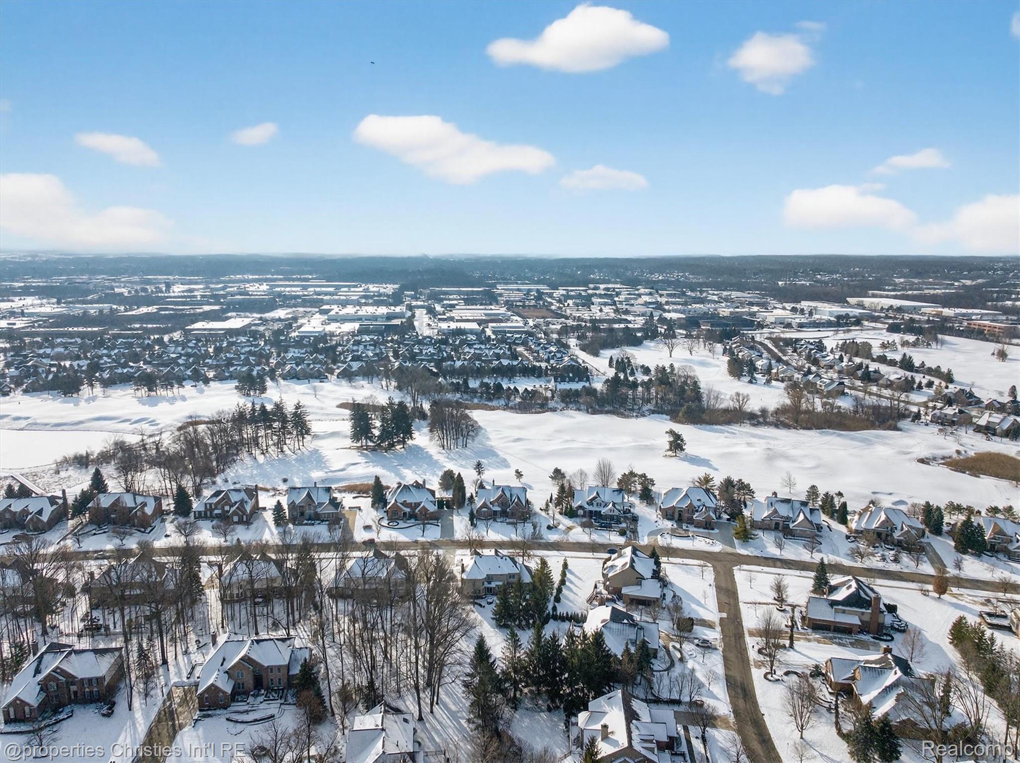 45653 TOURNAMENT Drive N