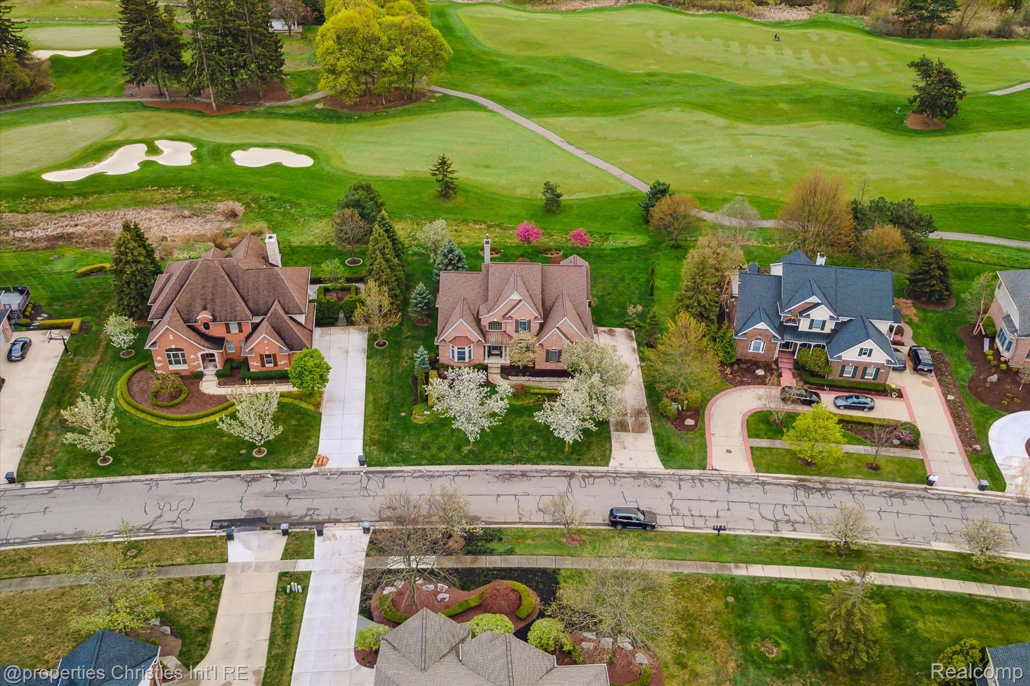 45653 TOURNAMENT Drive N