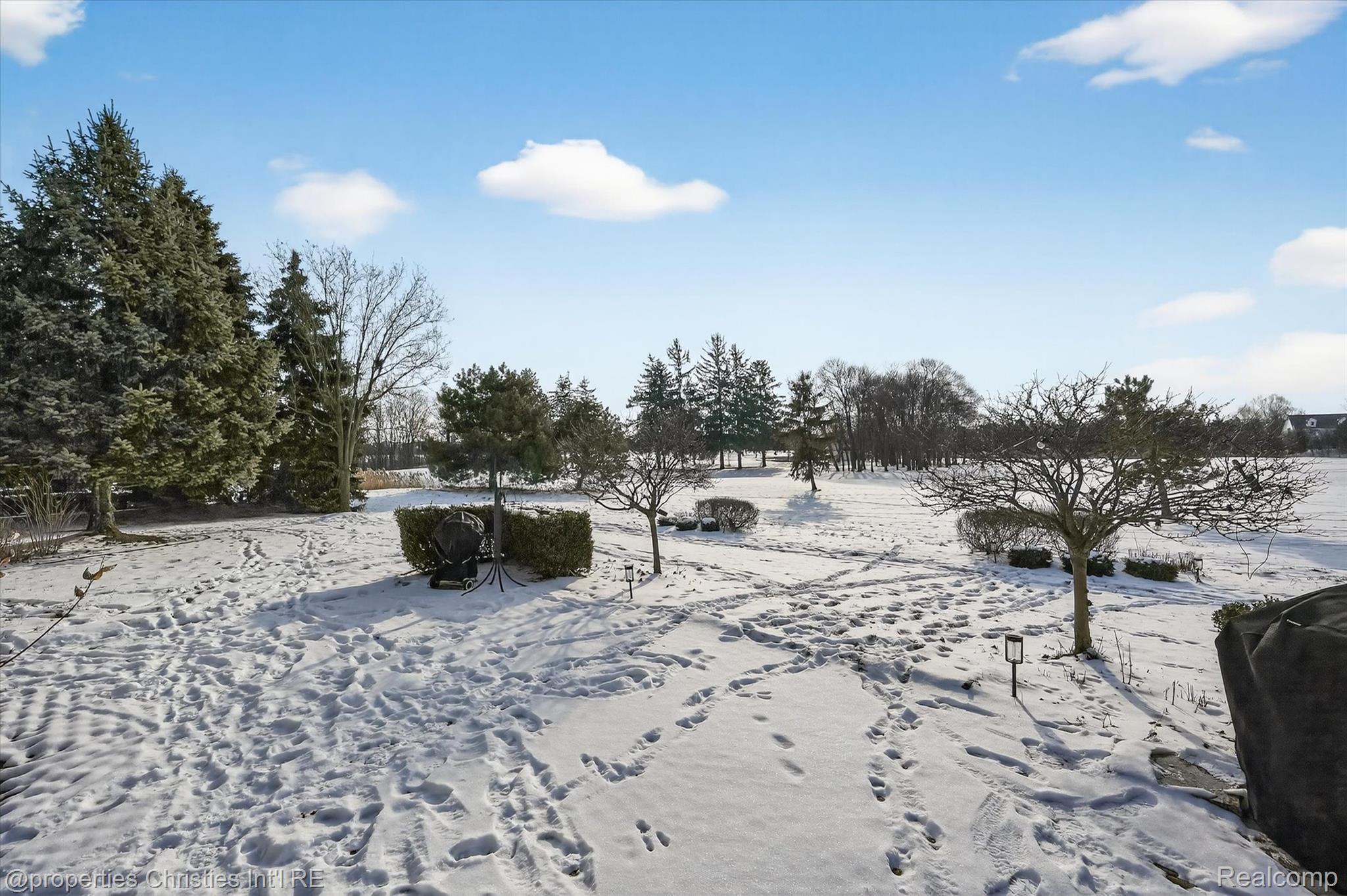 45653 TOURNAMENT Drive N