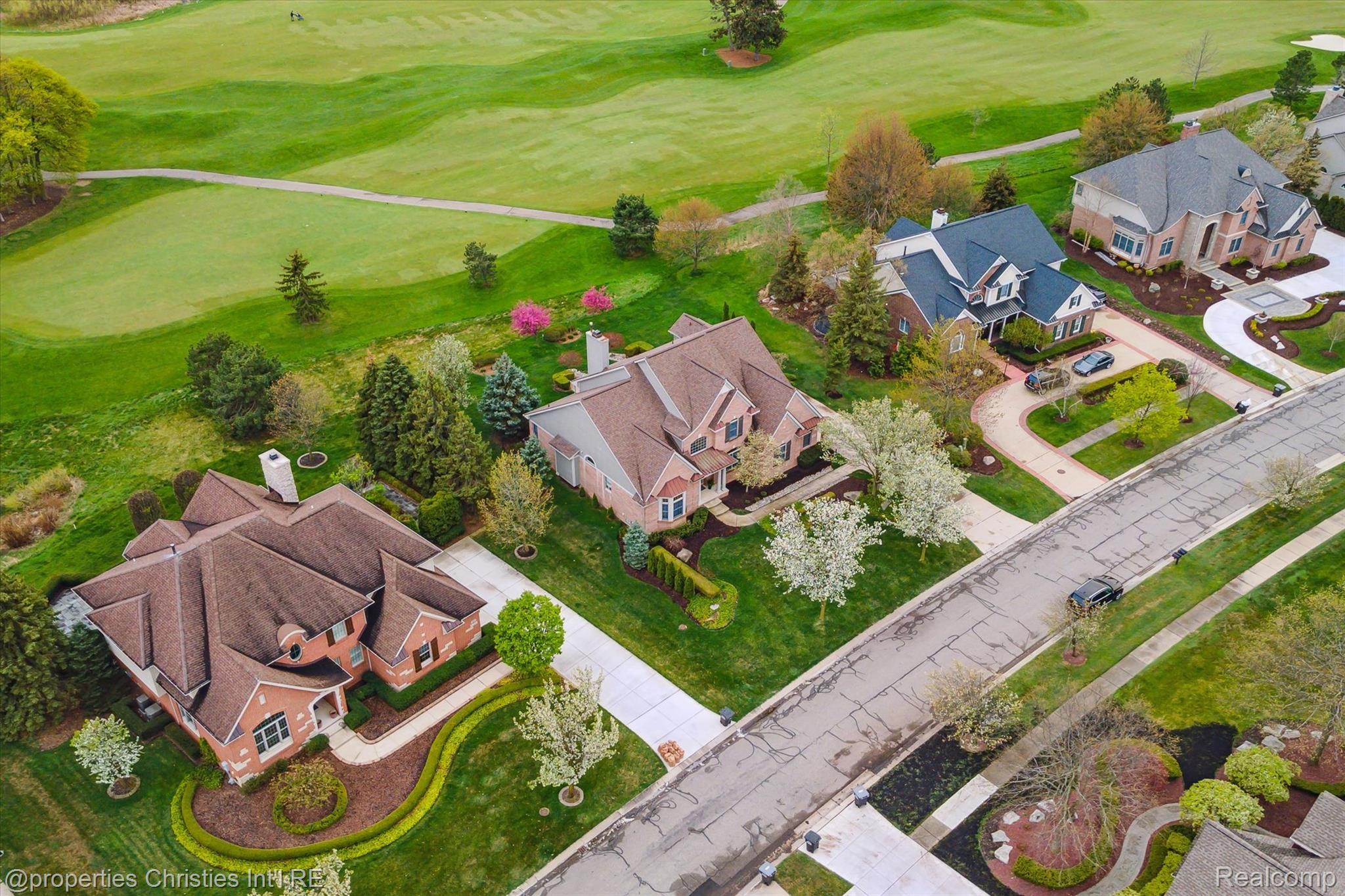 45653 TOURNAMENT Drive N