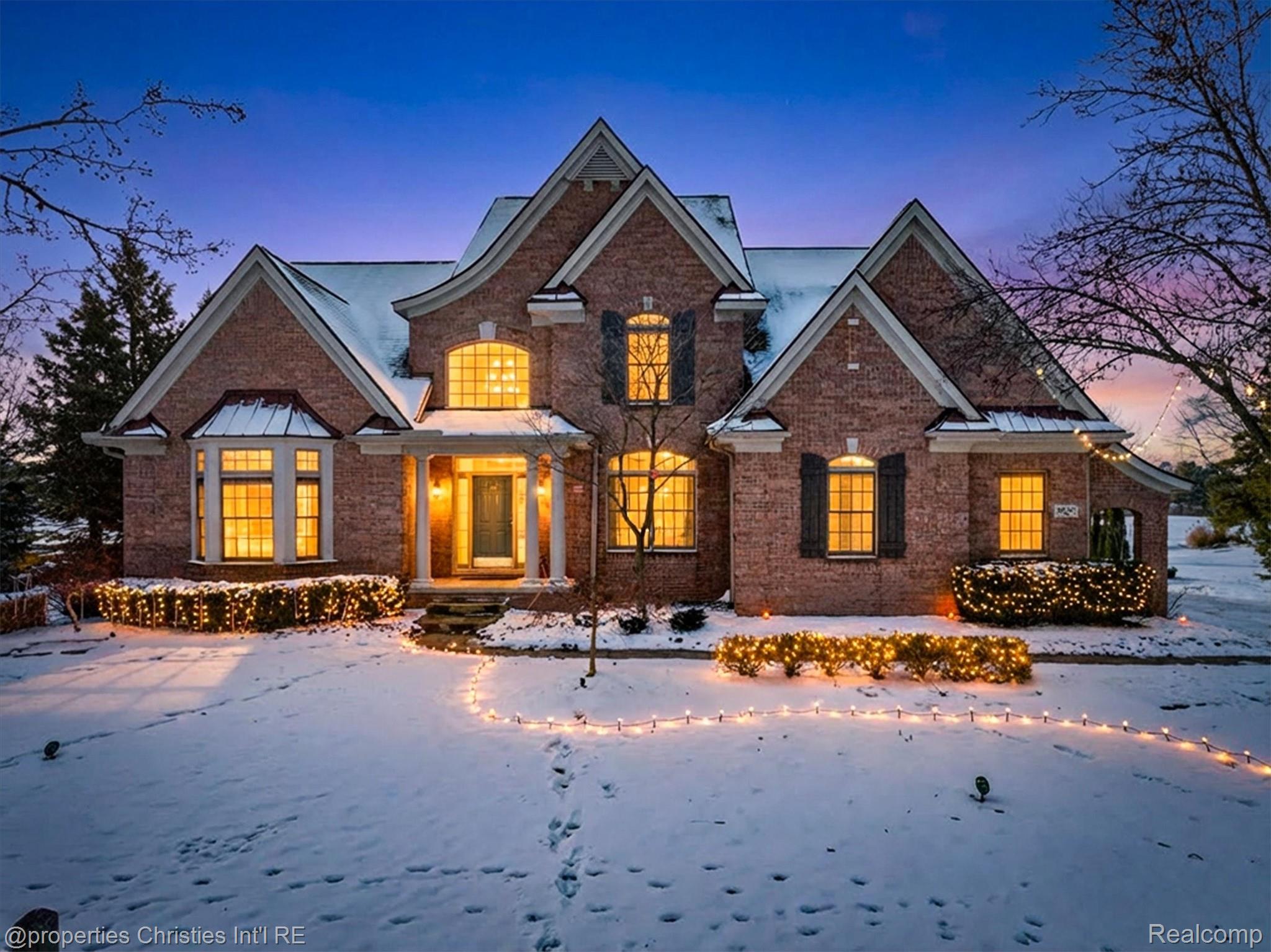 45653 TOURNAMENT Drive N