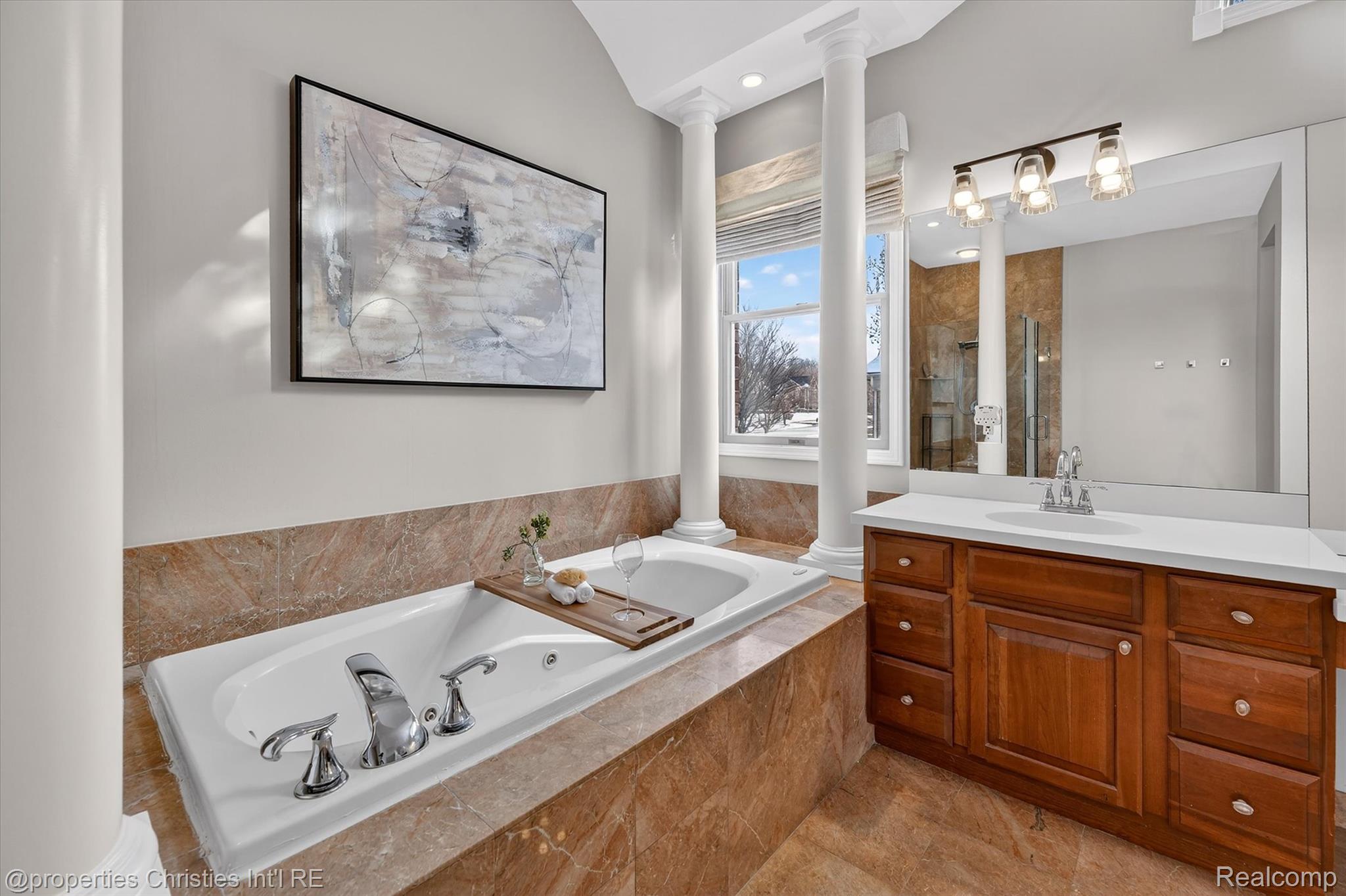 45653 TOURNAMENT Drive N