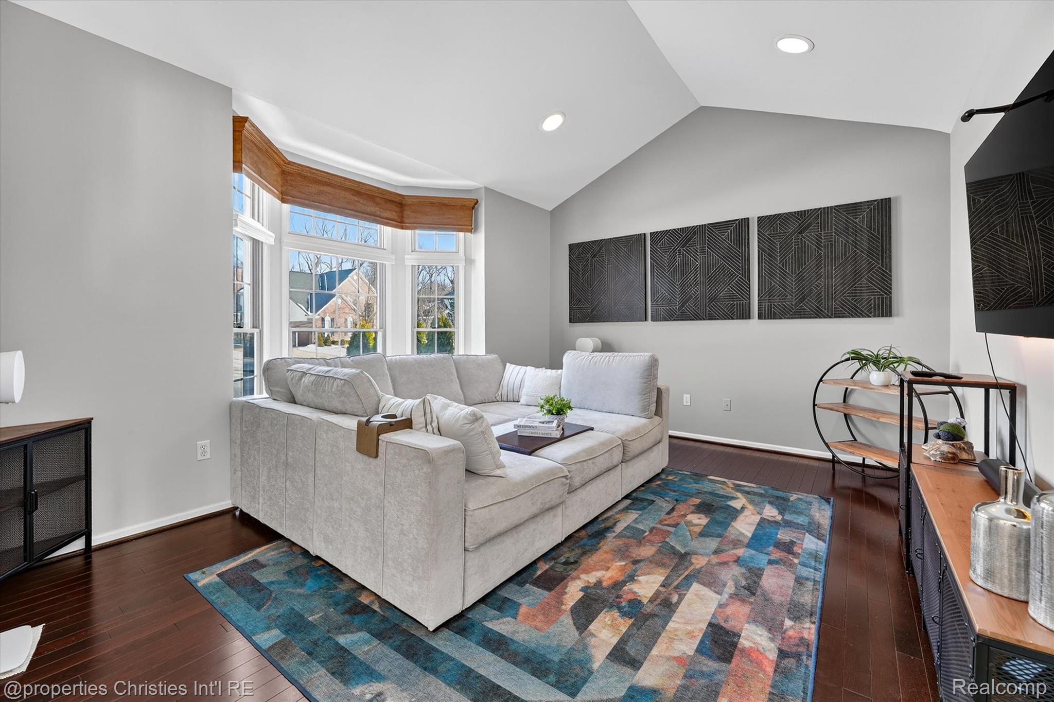 45653 TOURNAMENT Drive N