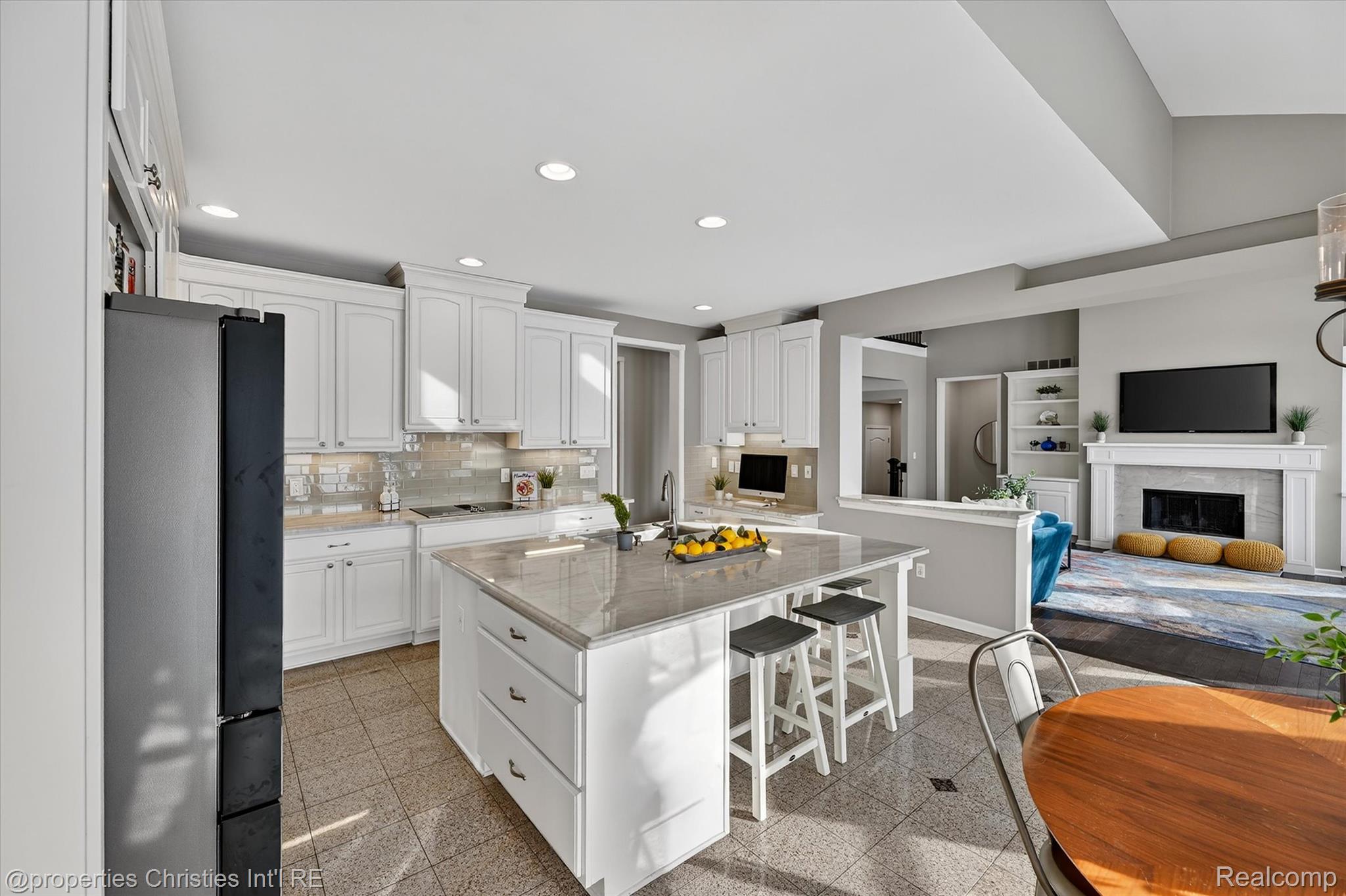 45653 TOURNAMENT Drive N