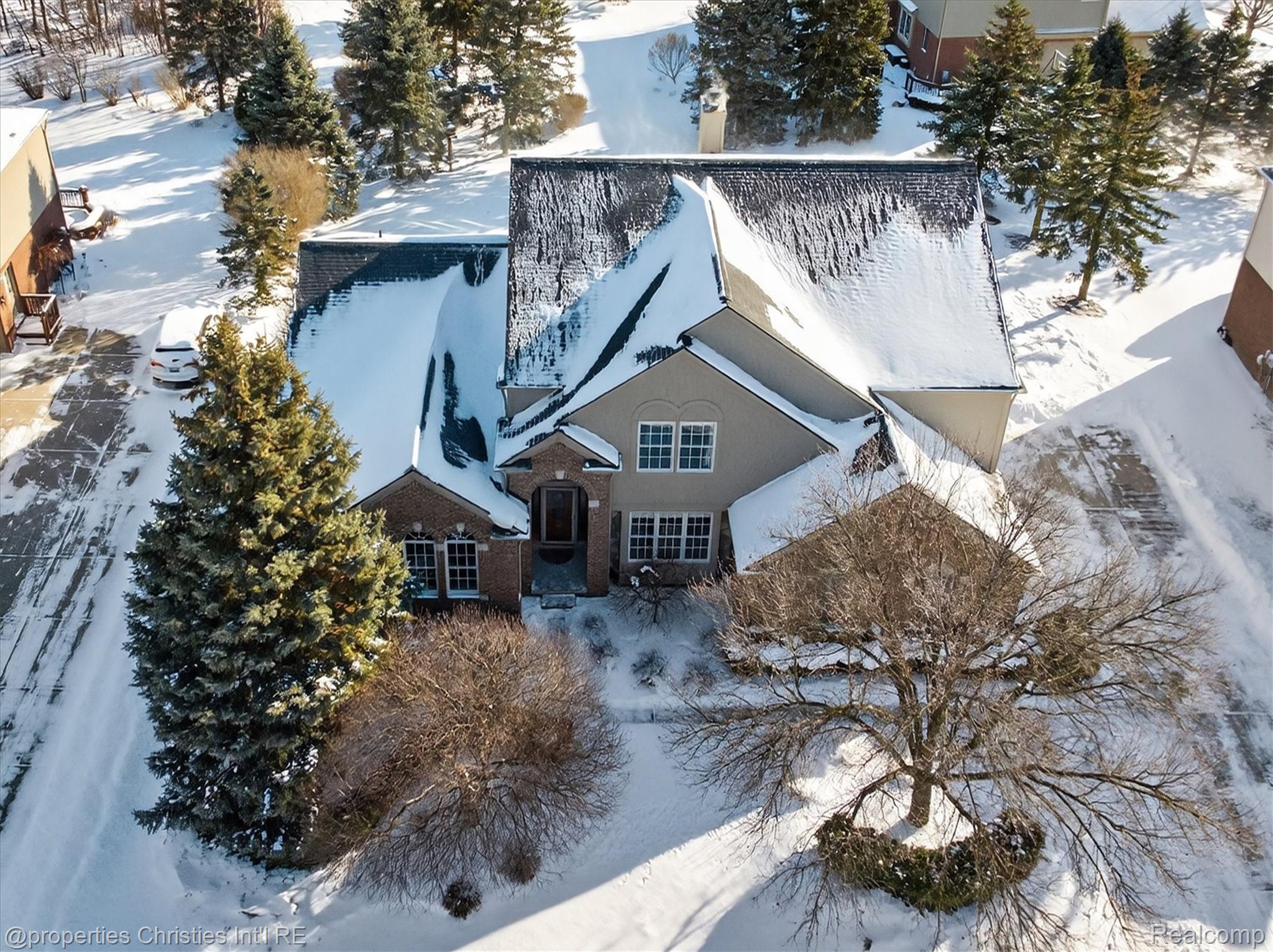 16224 Oak Forest Court W