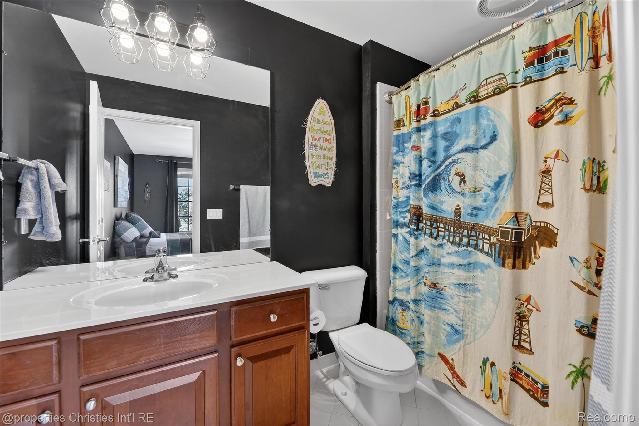 16224 Oak Forest Court W