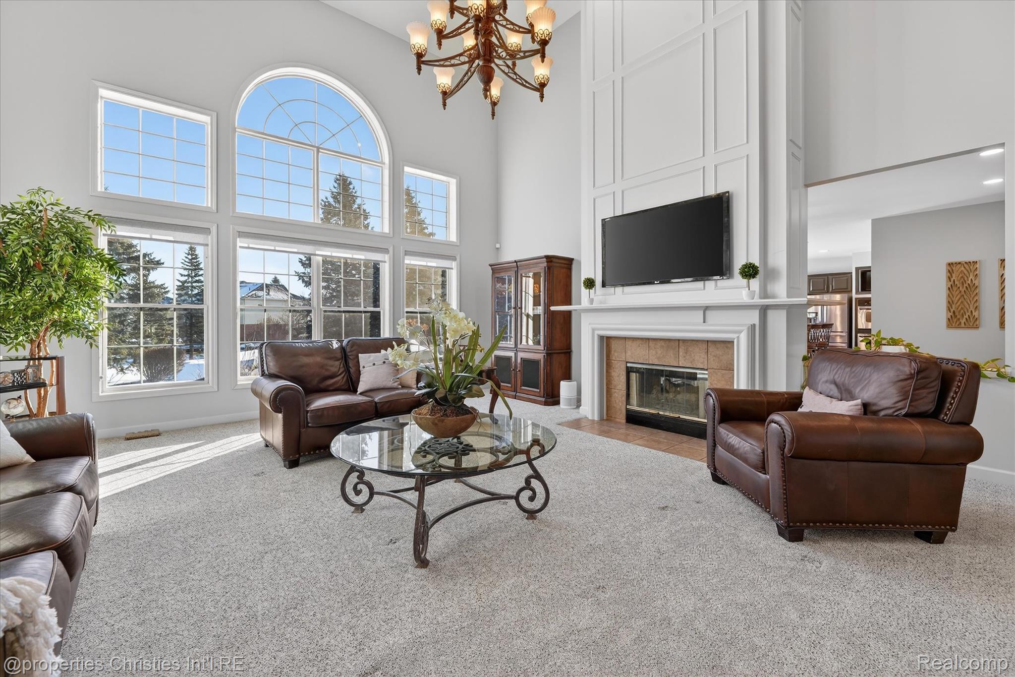 16224 Oak Forest Court W