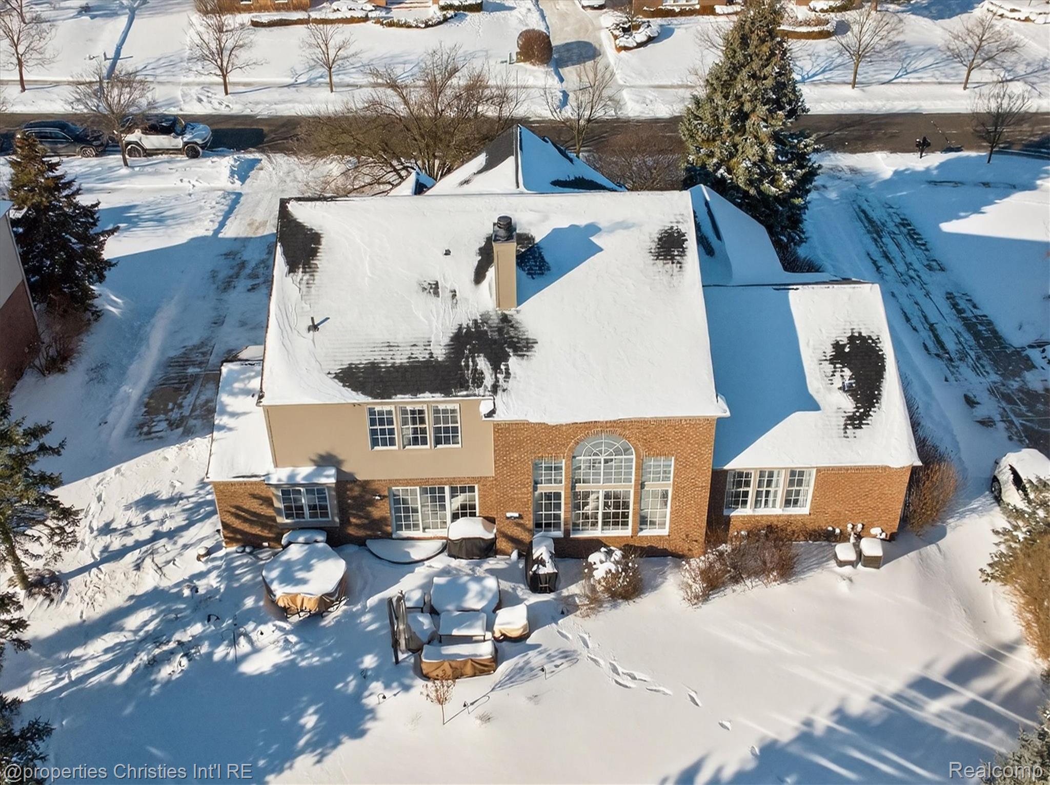 16224 Oak Forest Court W