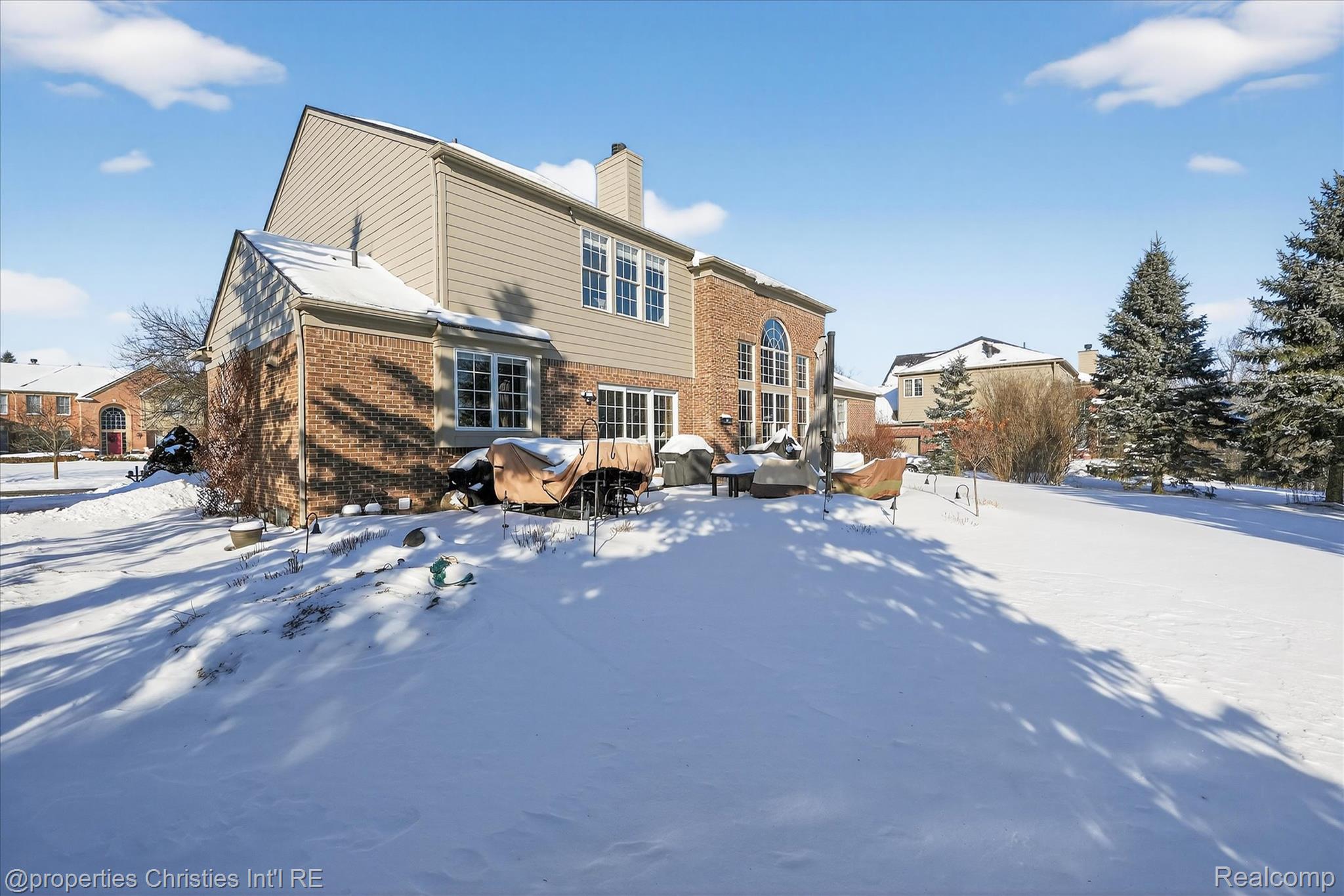 16224 Oak Forest Court W