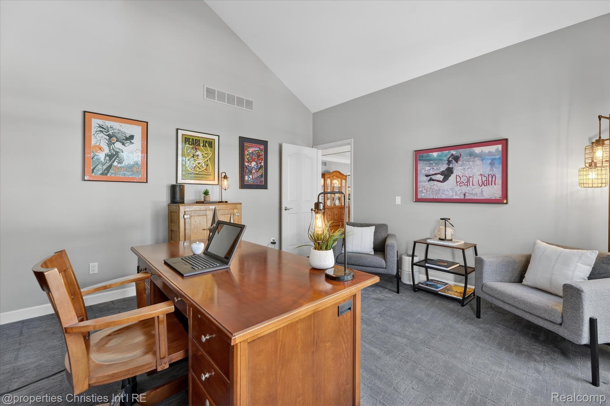 16224 Oak Forest Court W