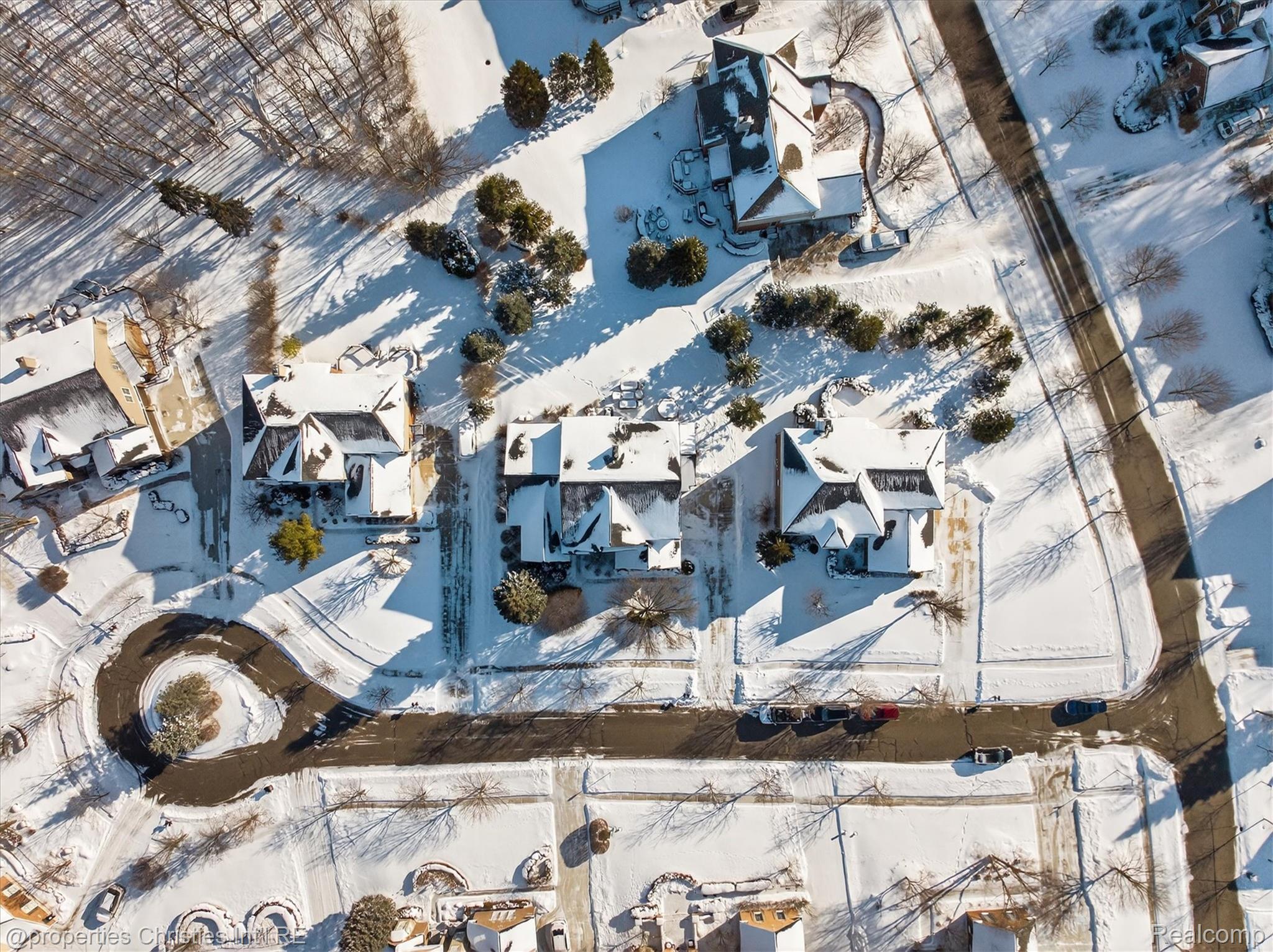 16224 Oak Forest Court W