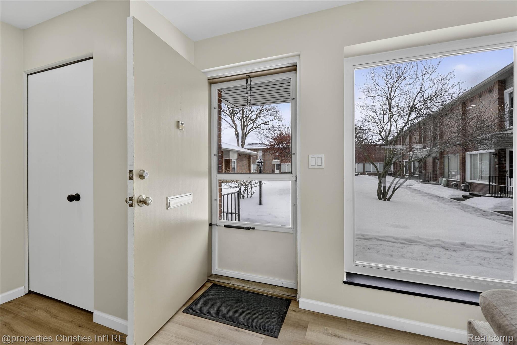 32651 5 Mile Road 15