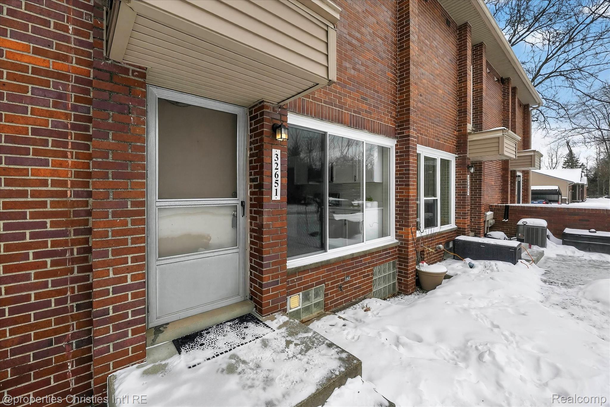 32651 5 Mile Road 15