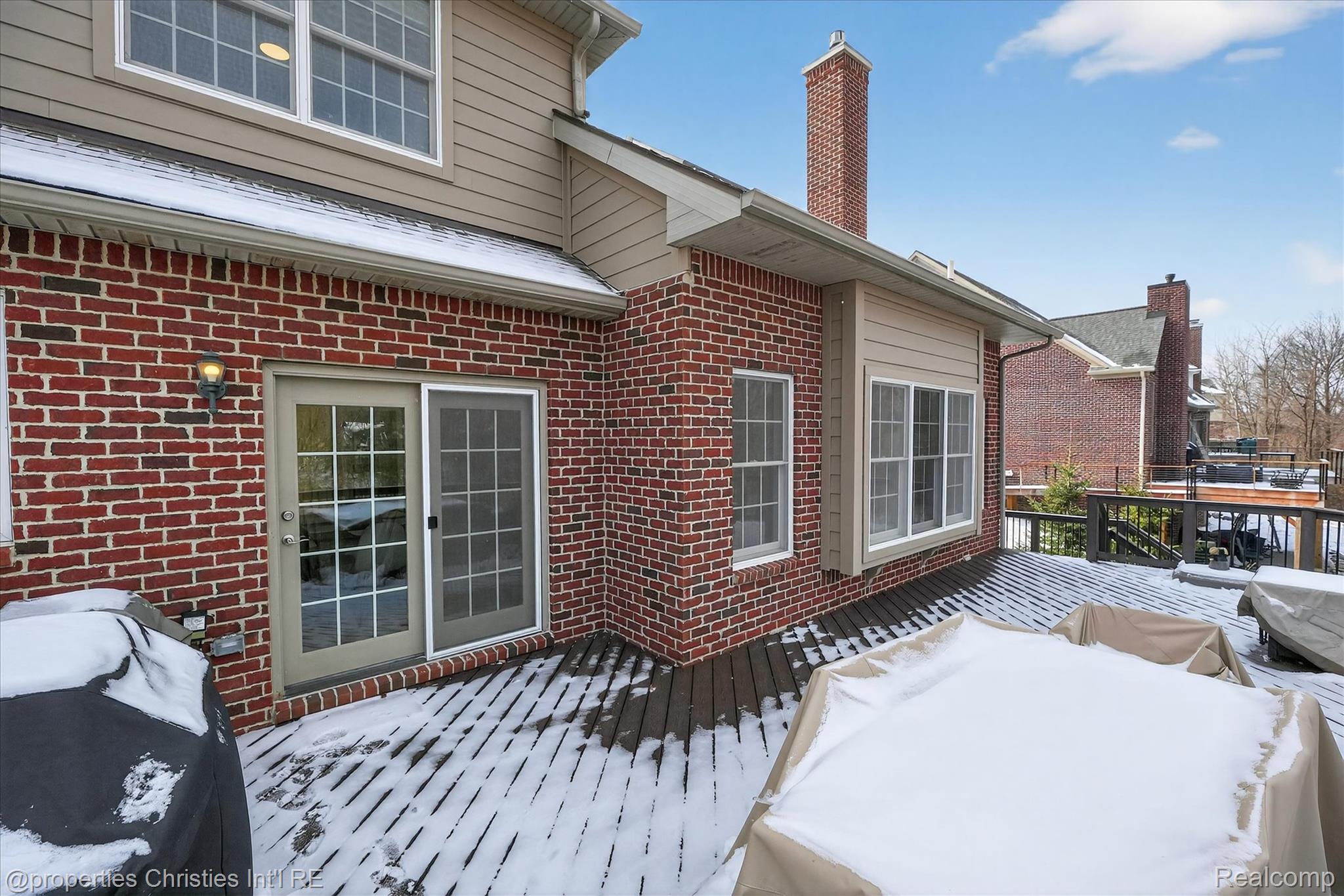 15465 Prestwick Circle N