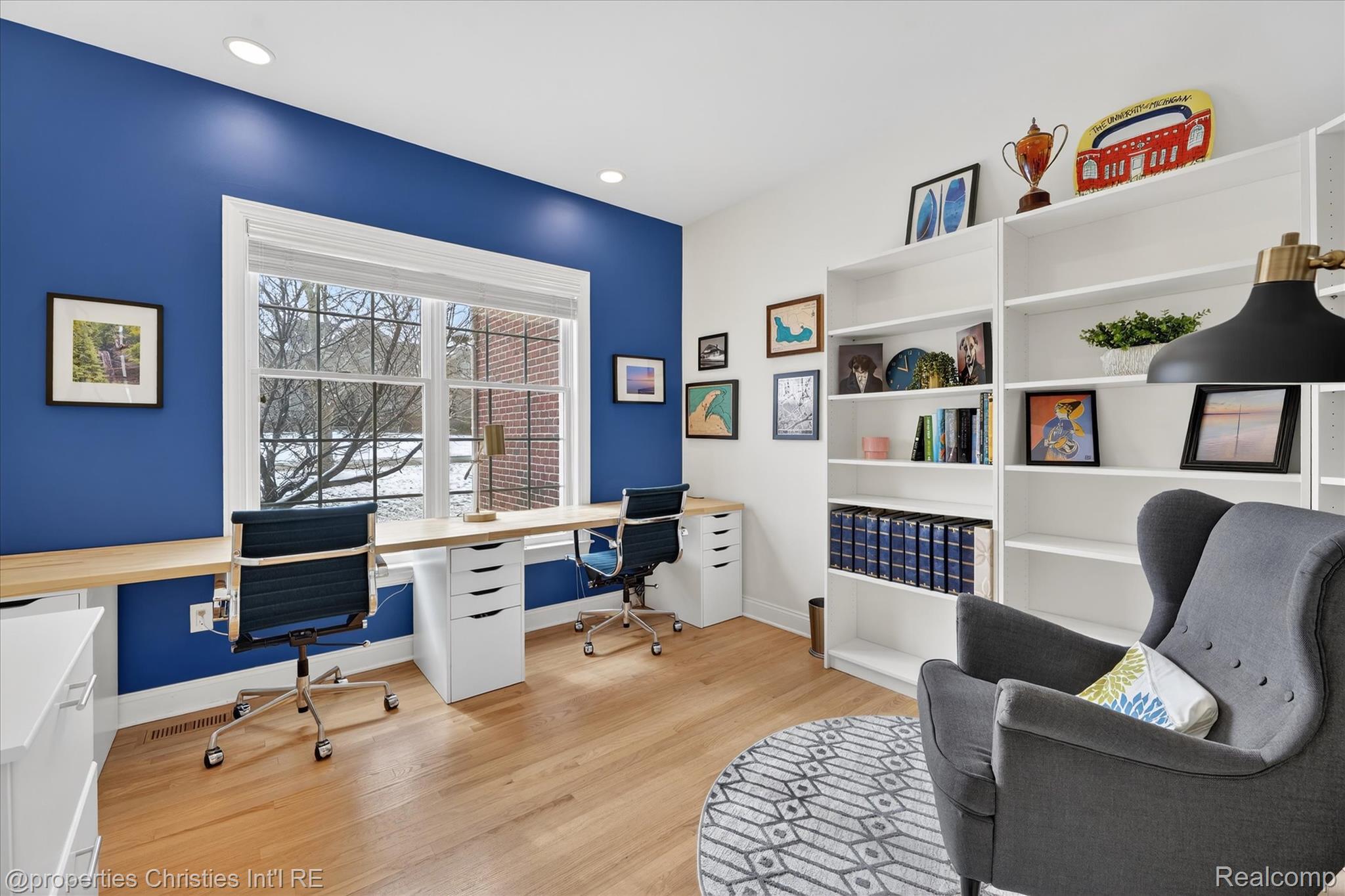 15465 Prestwick Circle N