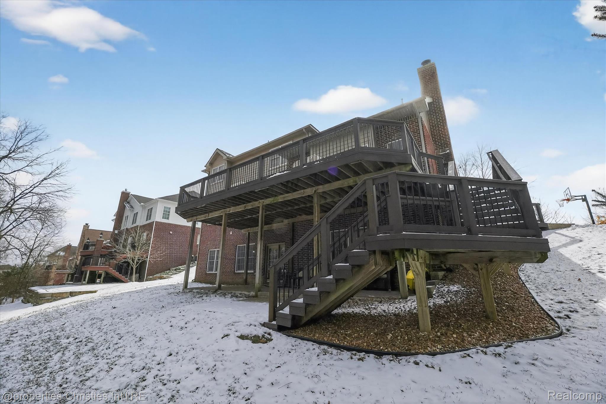 15465 Prestwick Circle N