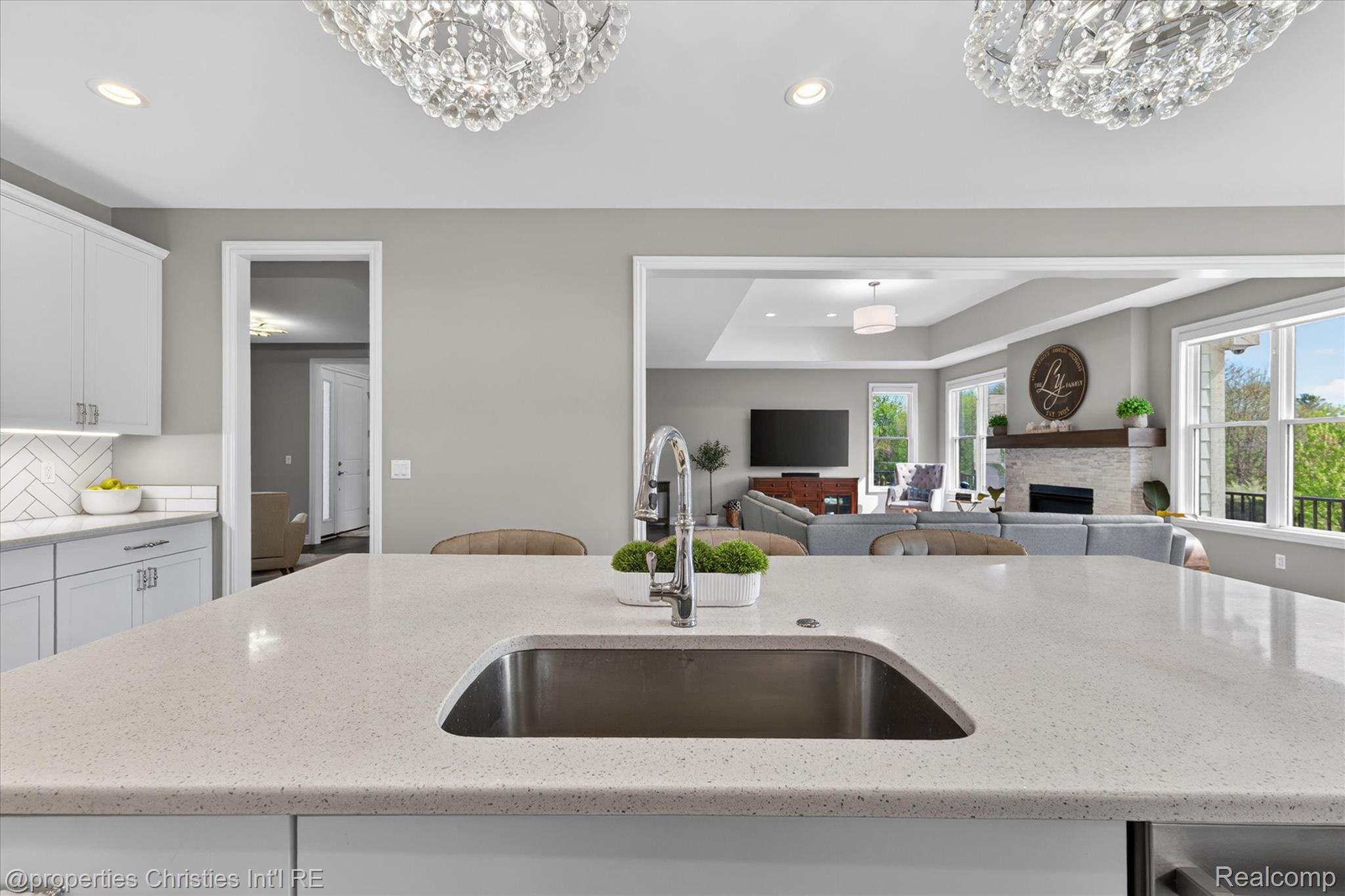 16674 Canvas Creel Court