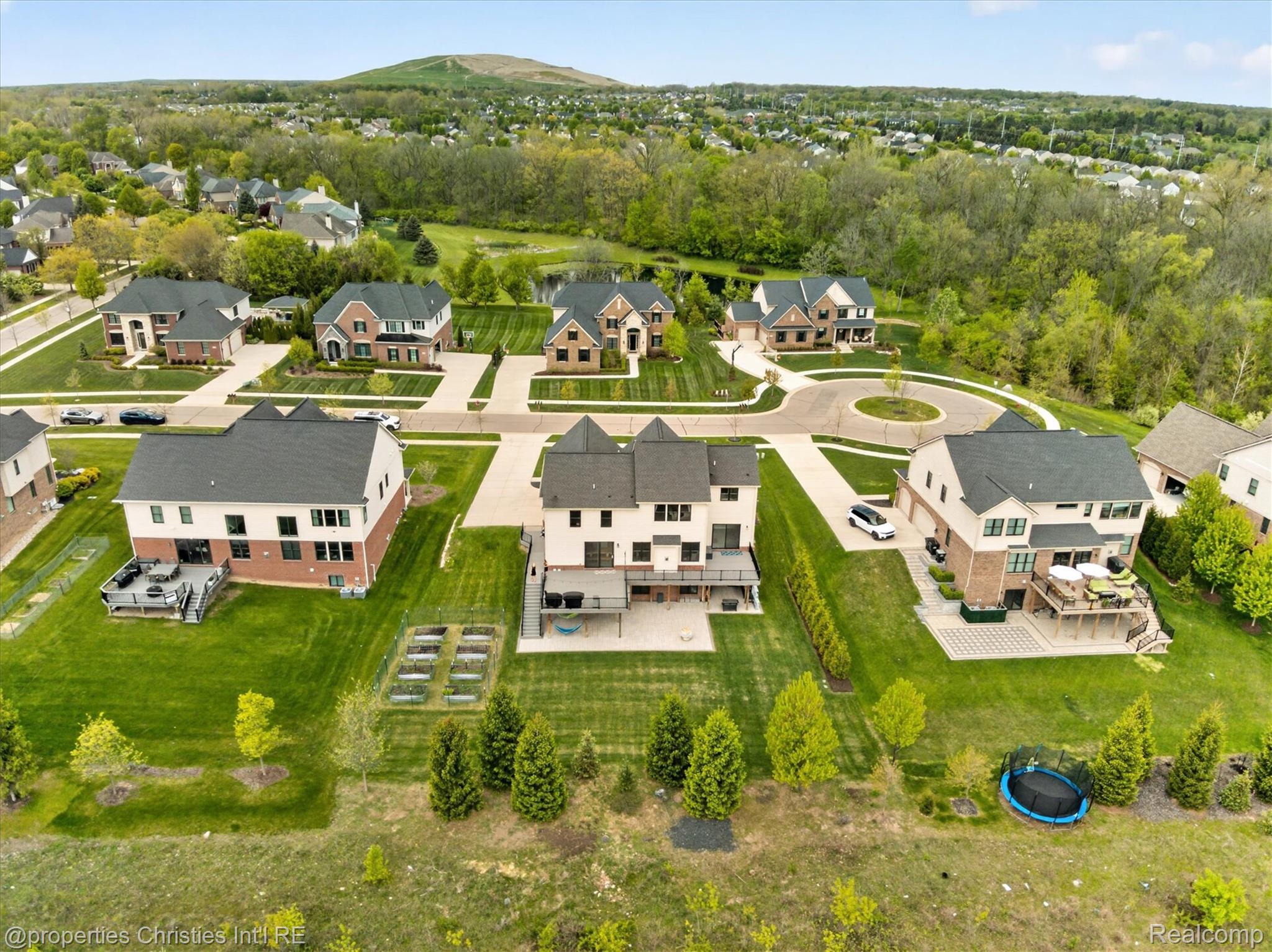 16674 Canvas Creel Court