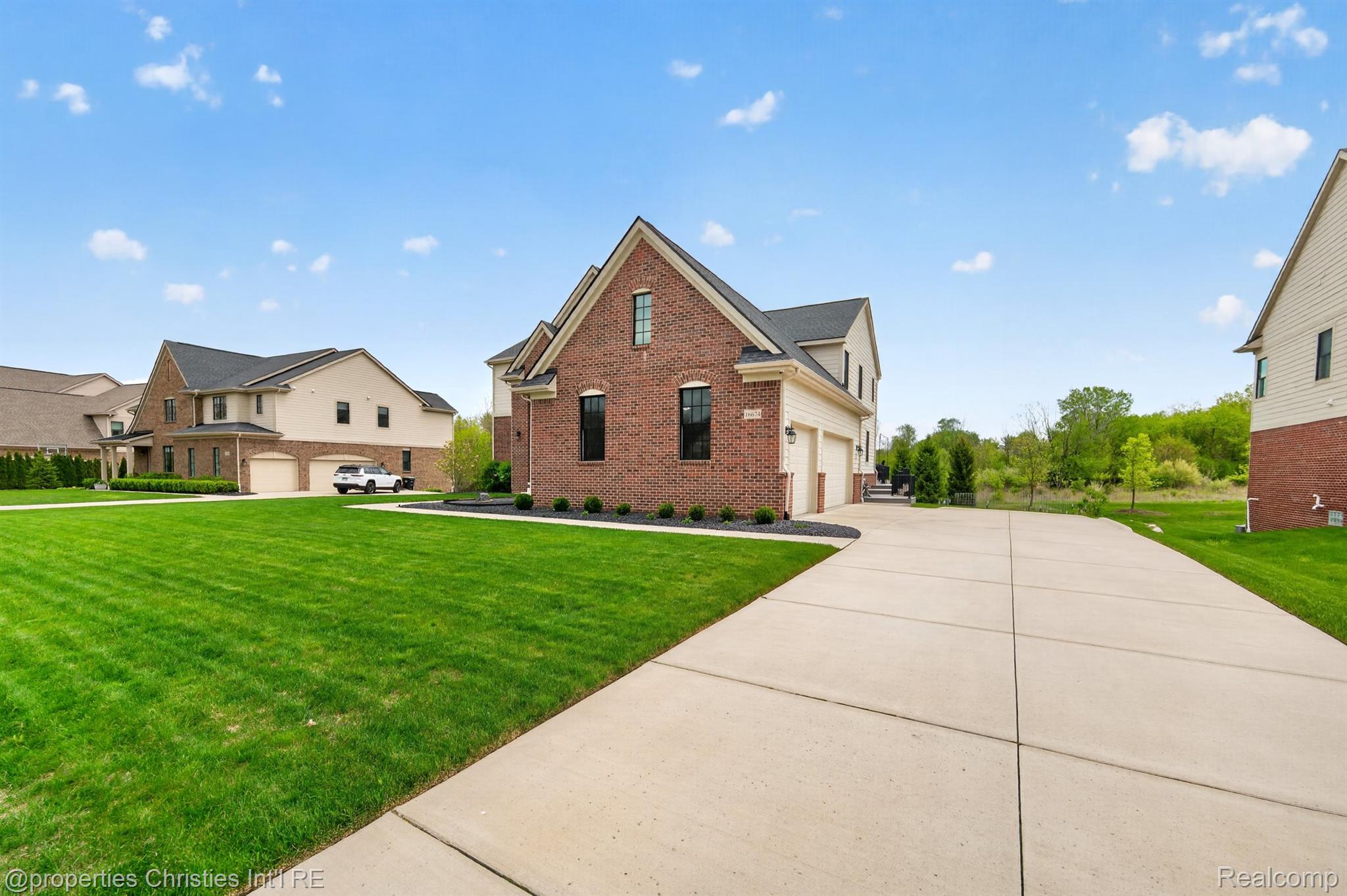 16674 Canvas Creel Court