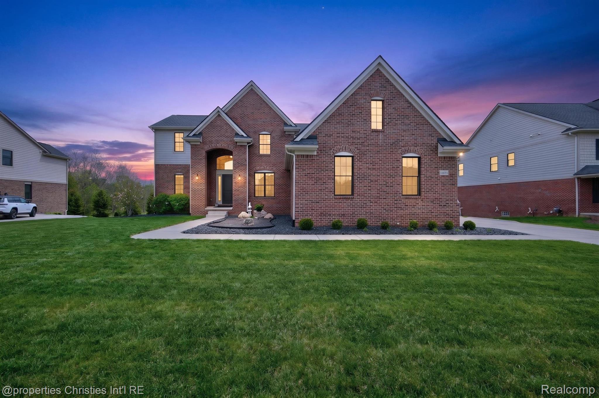 16674 Canvas Creel Court