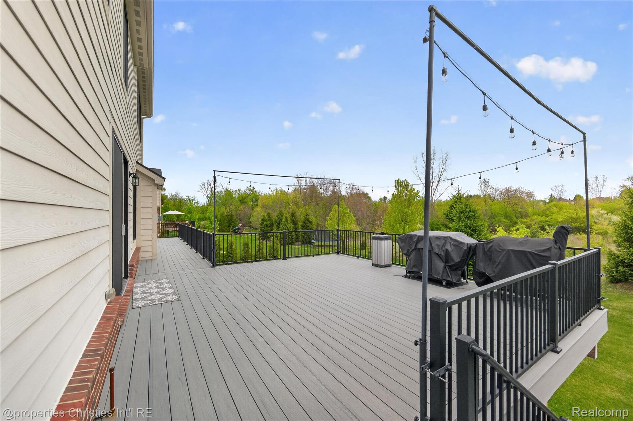 16674 Canvas Creel Court