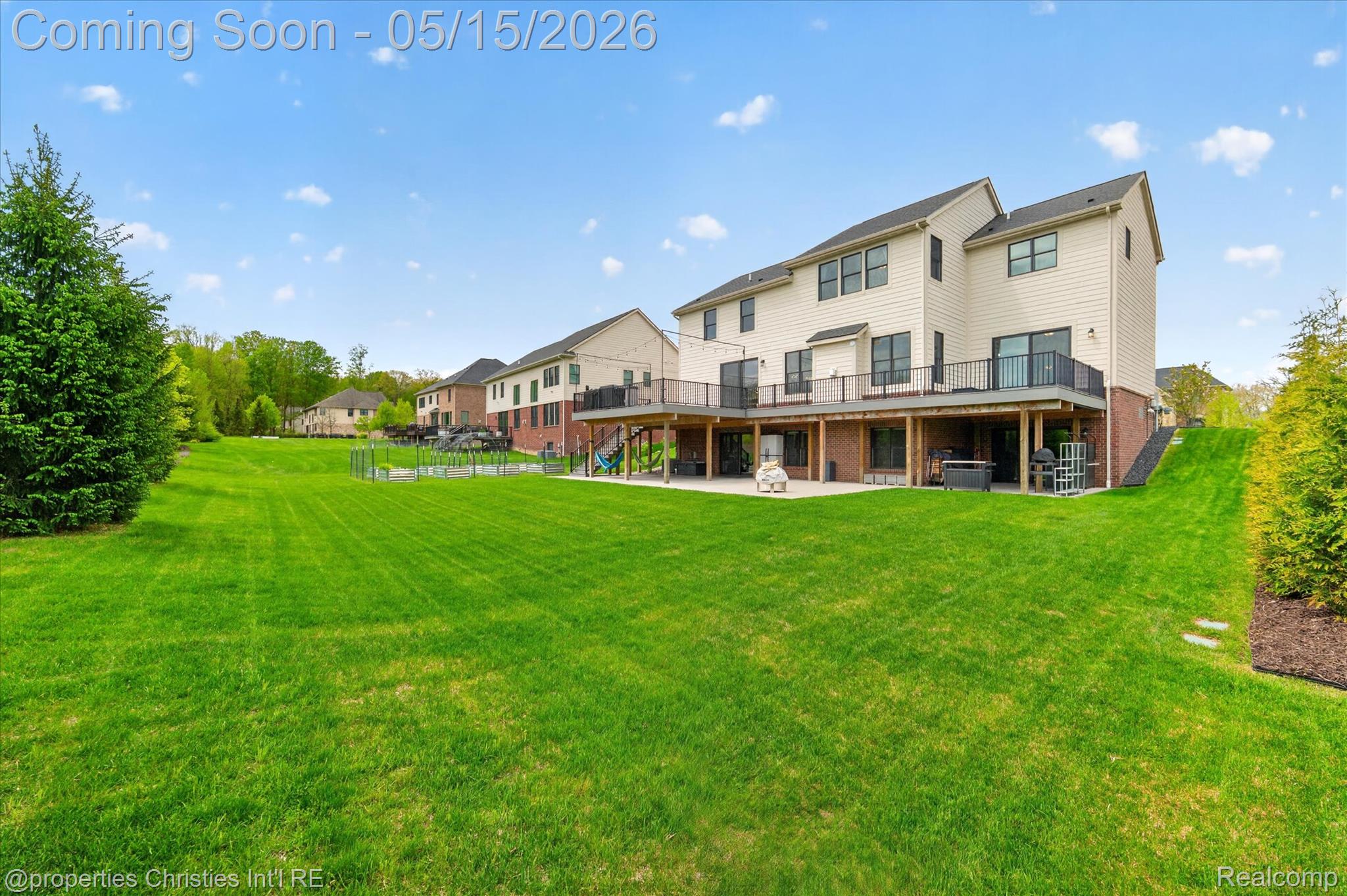 16674 Canvas Creel Court