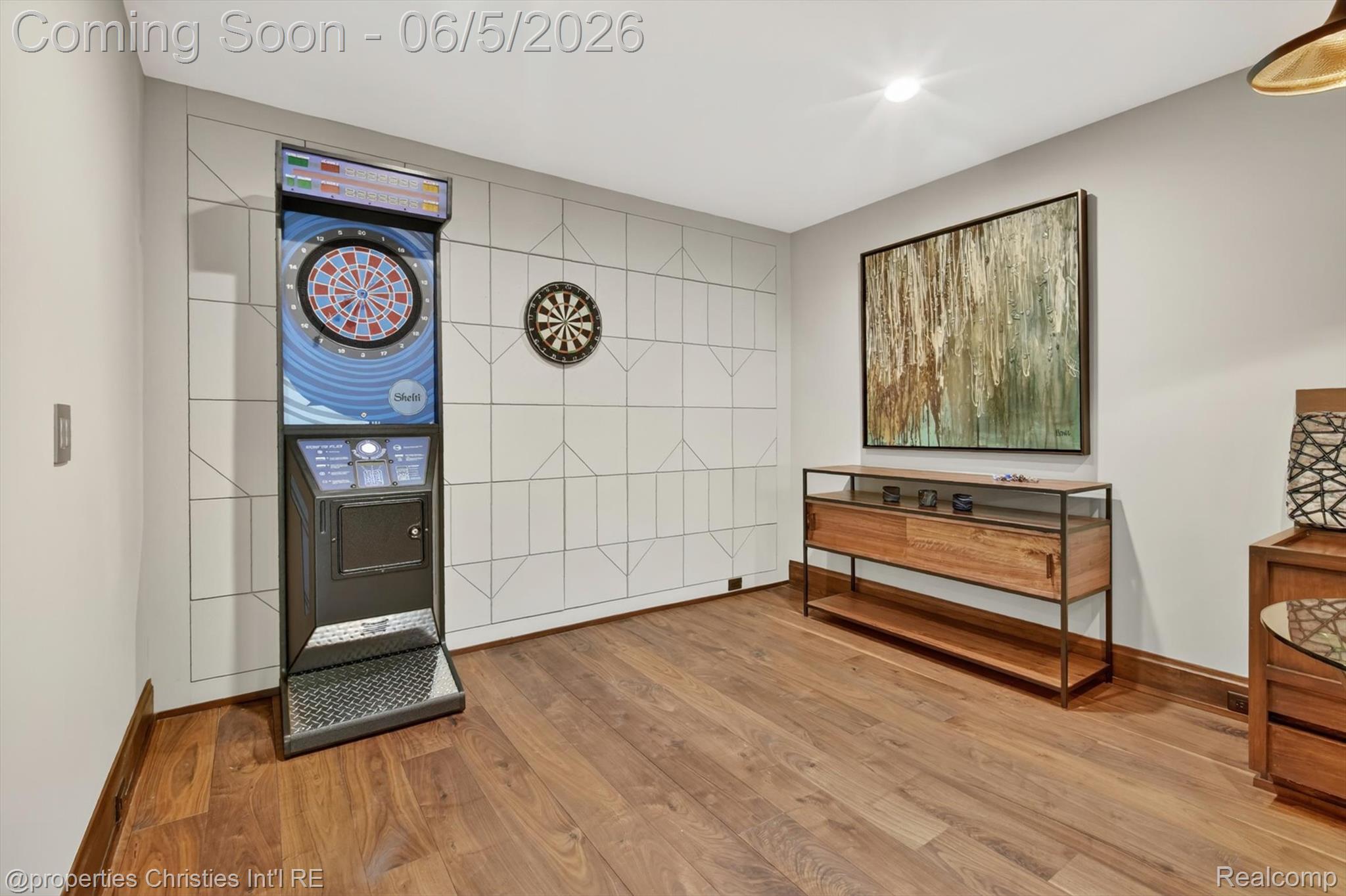 22635 Evergreen Court