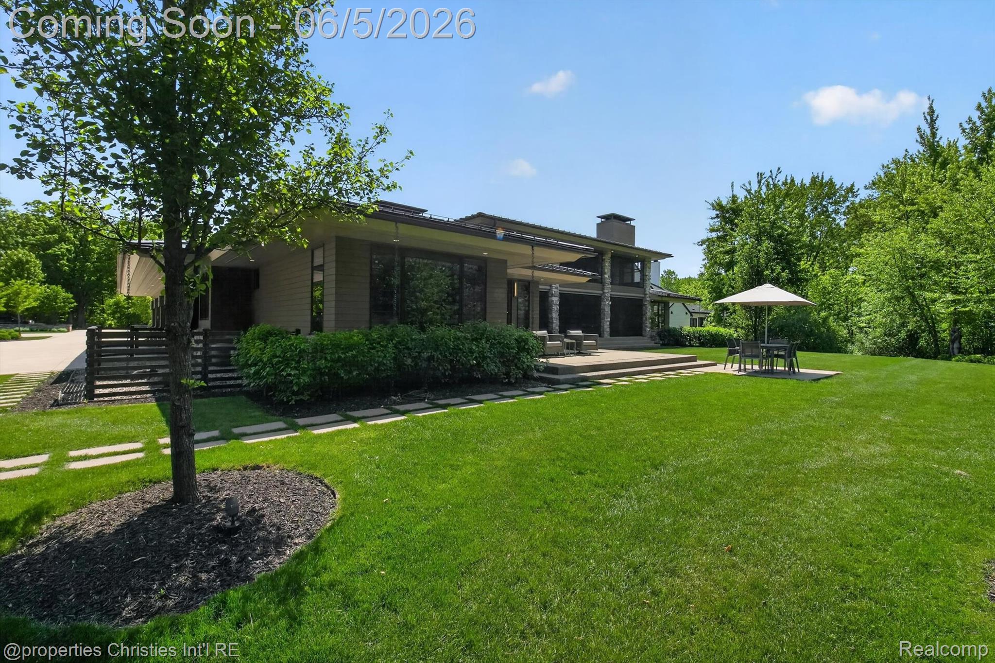 22635 Evergreen Court