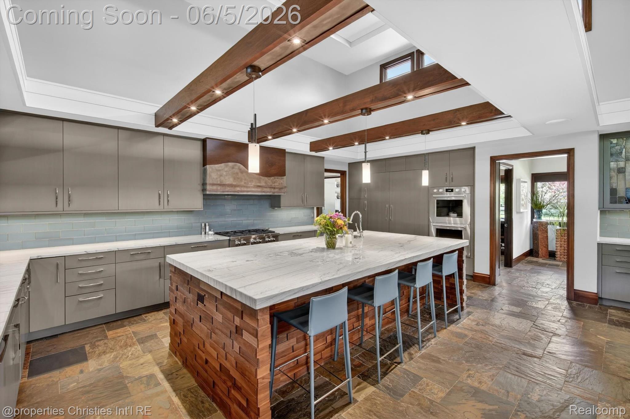 22635 Evergreen Court