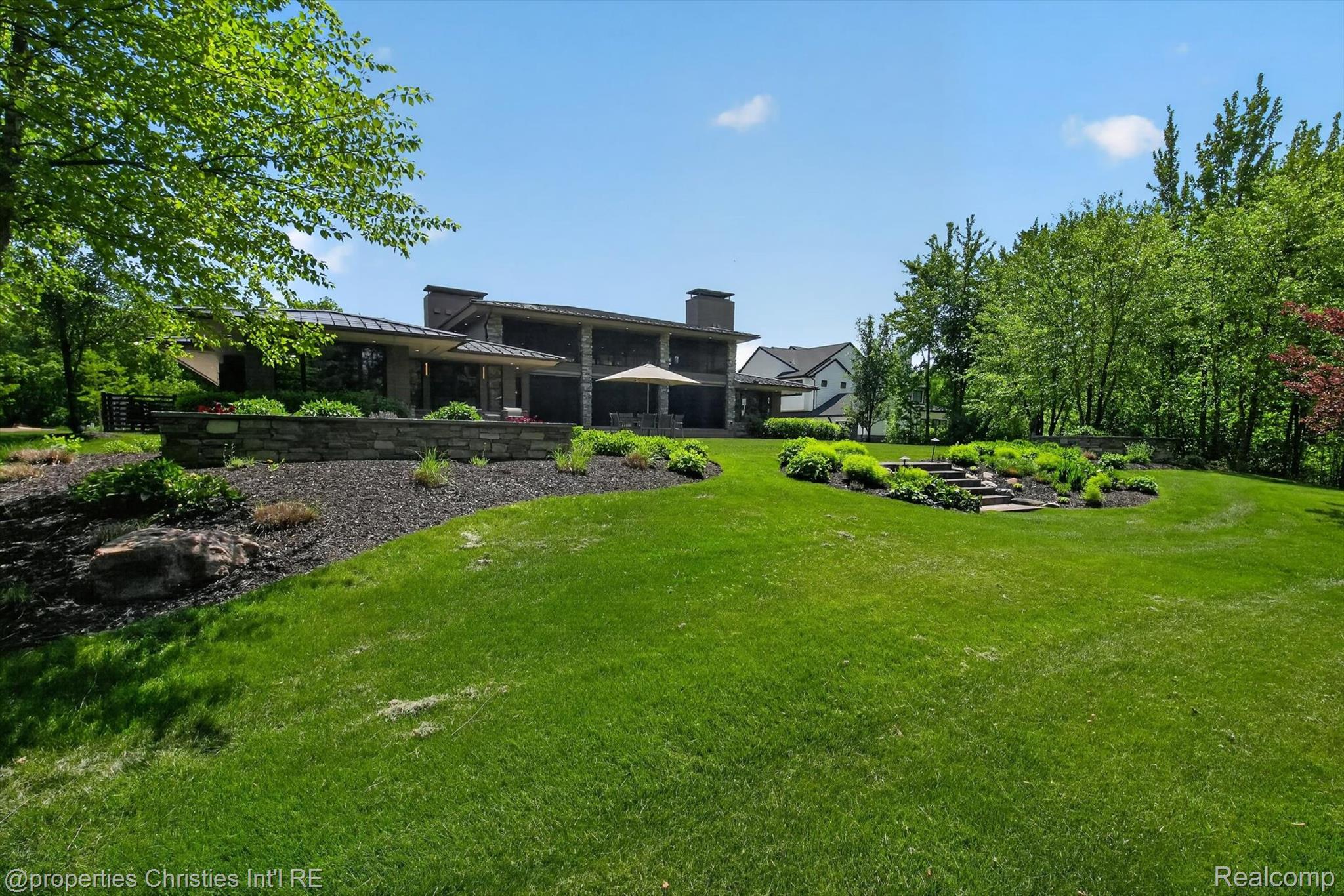22635 Evergreen Court