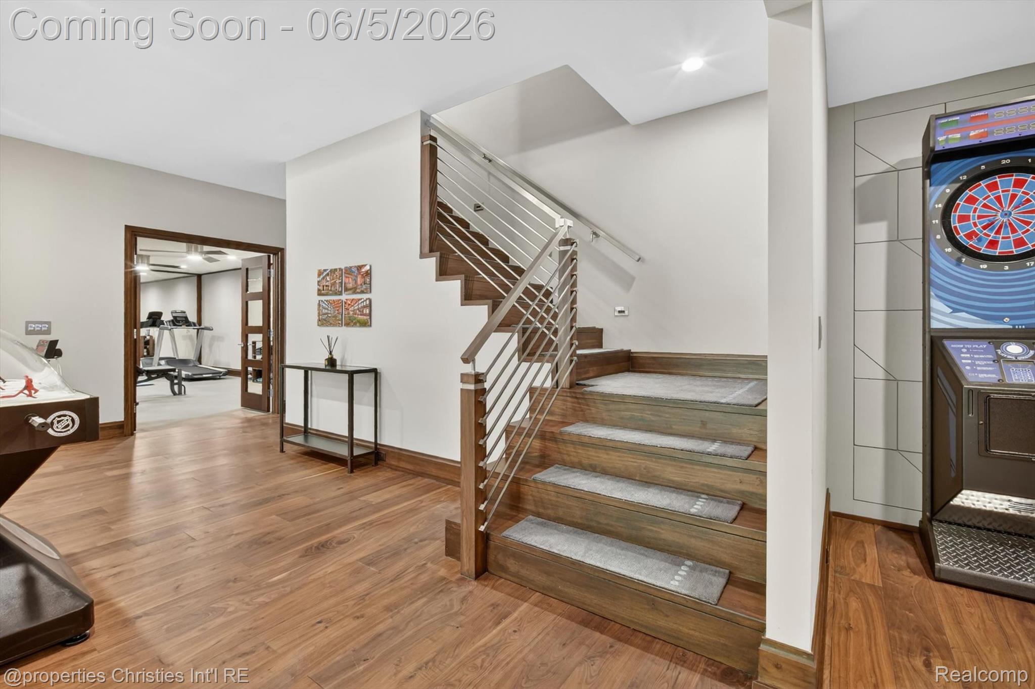 22635 Evergreen Court