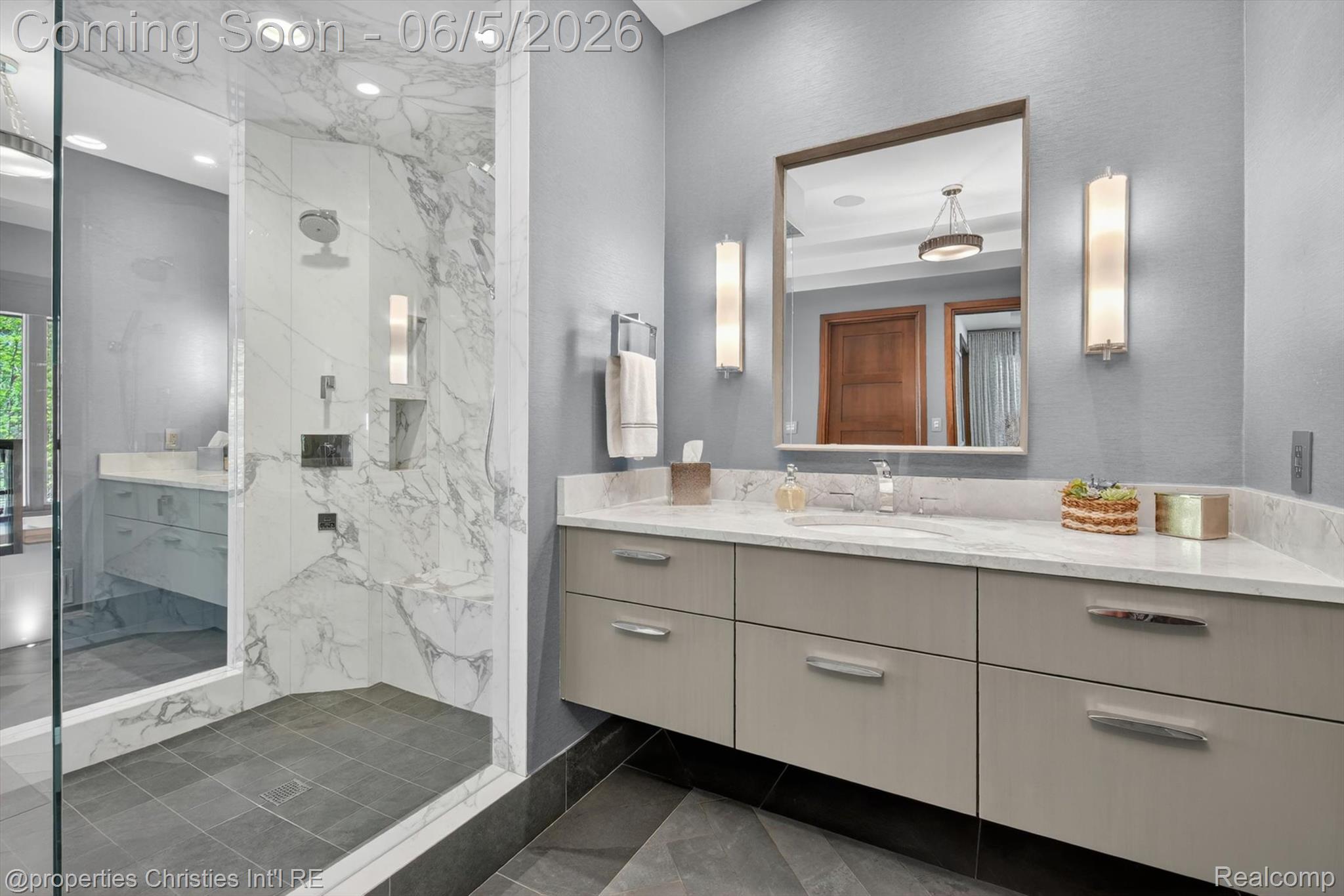 22635 Evergreen Court