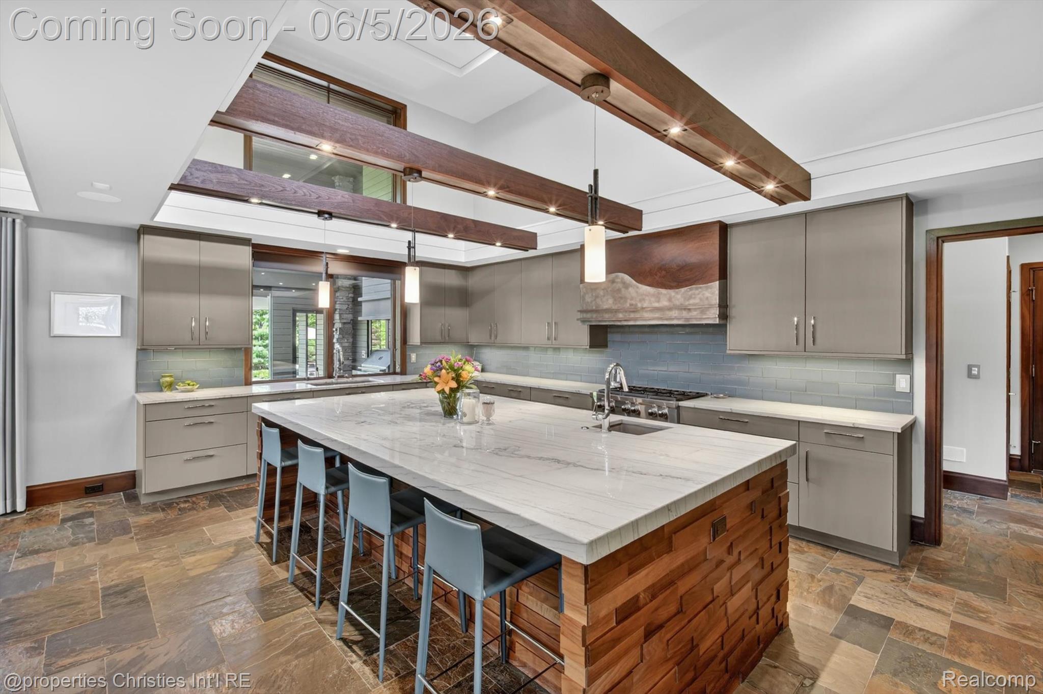 22635 Evergreen Court