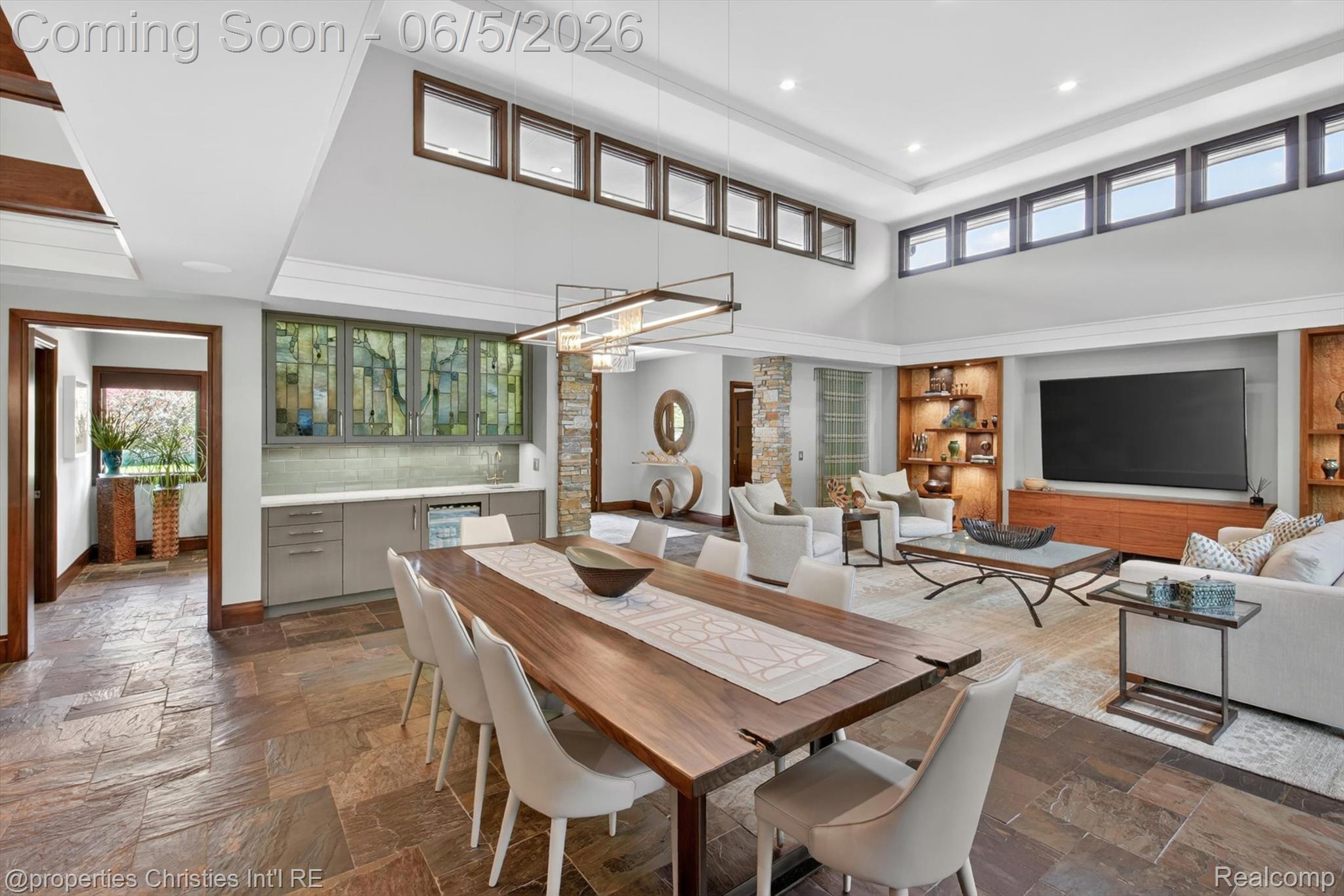 22635 Evergreen Court