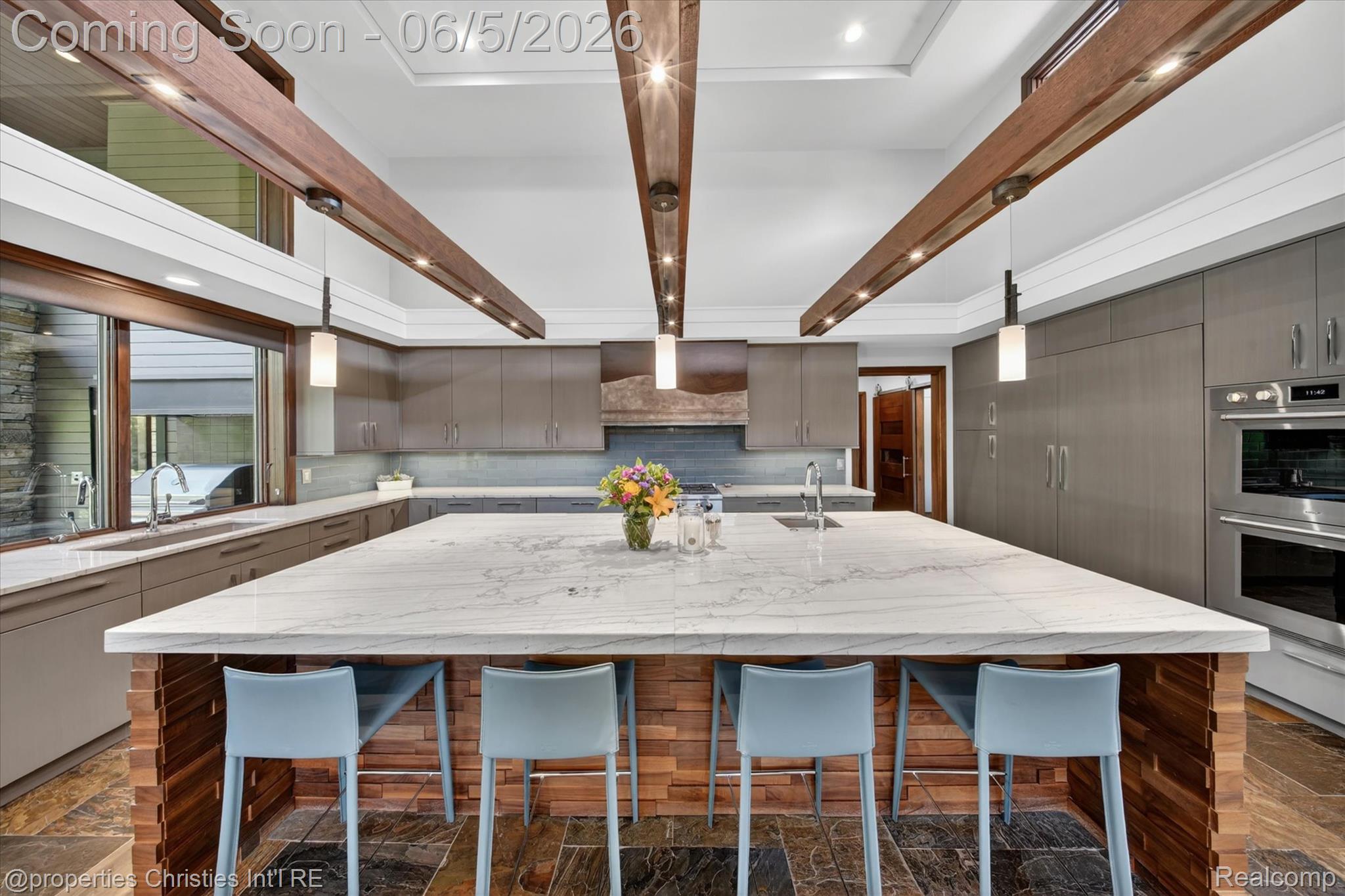 22635 Evergreen Court
