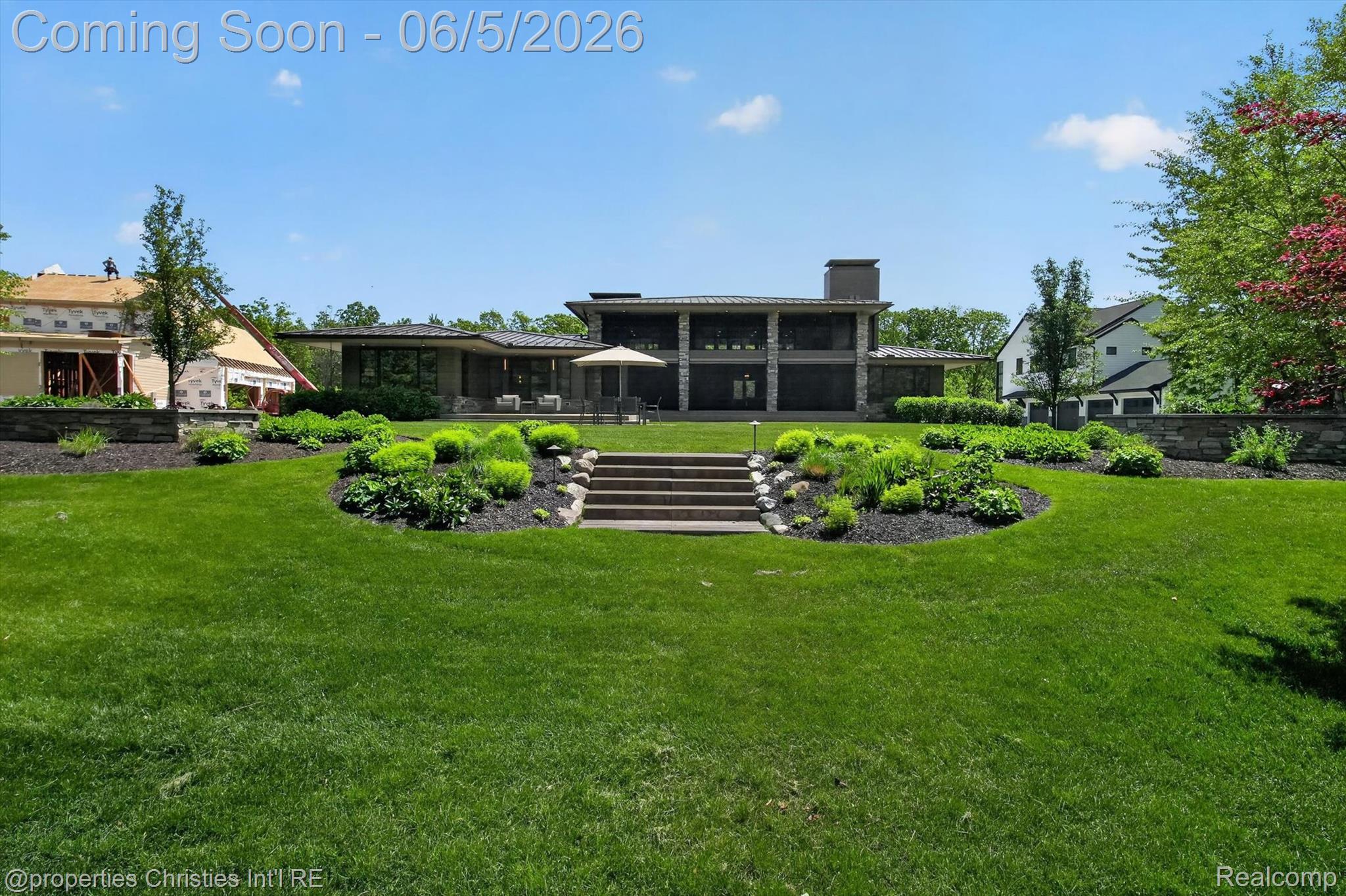 22635 Evergreen Court
