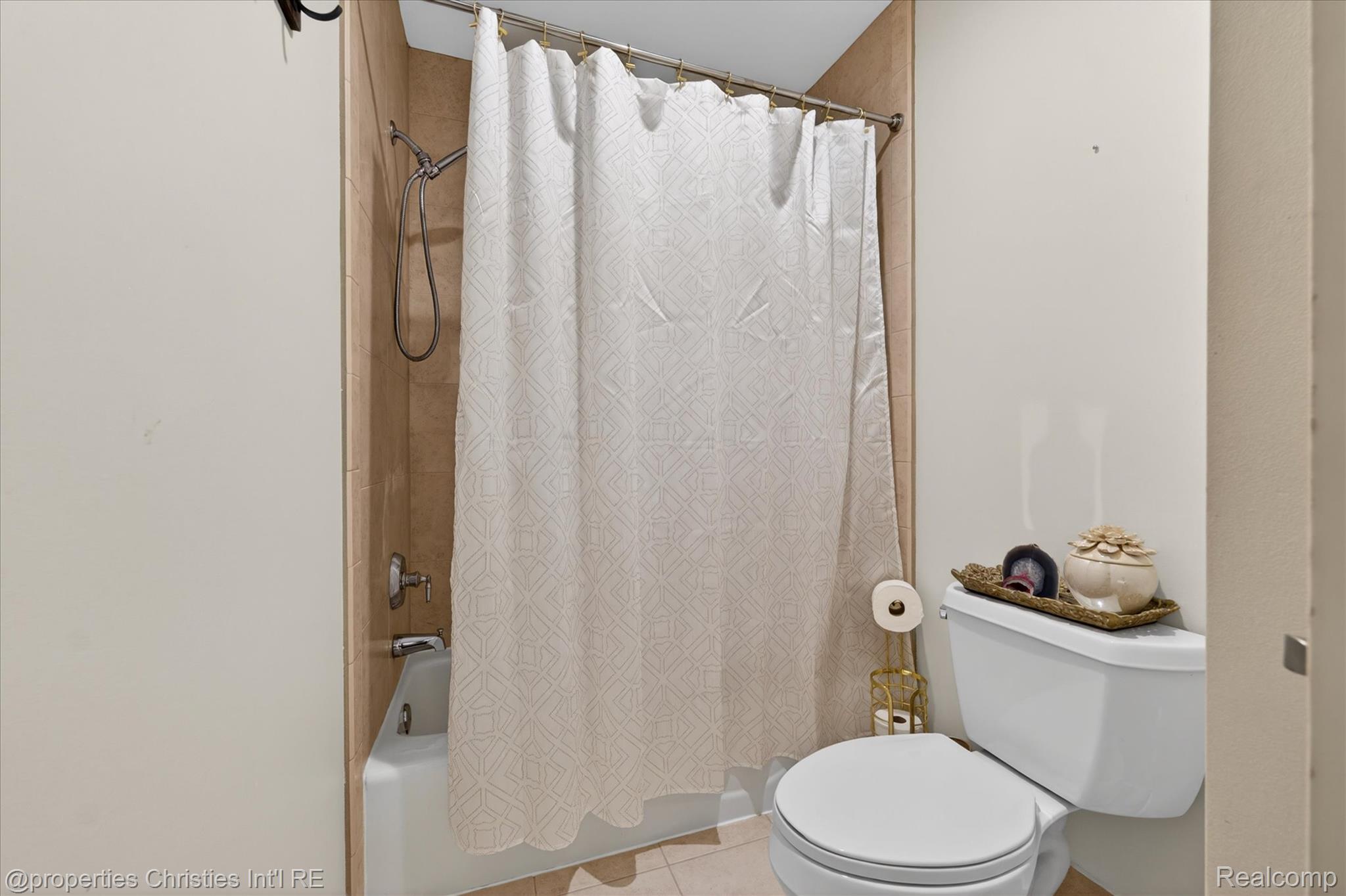 15639 Merion Court