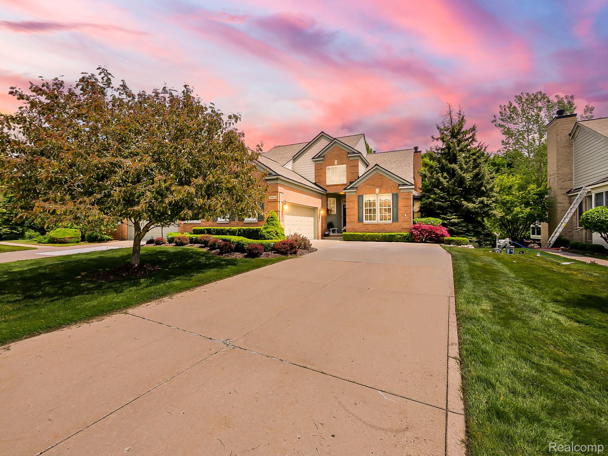 44415 Aspen Ridge Drive