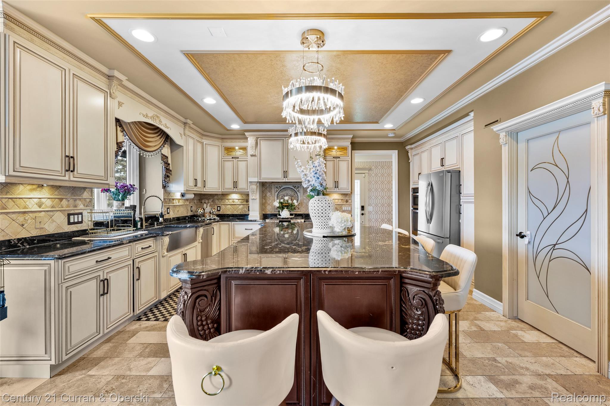 18091 Peninsula Way