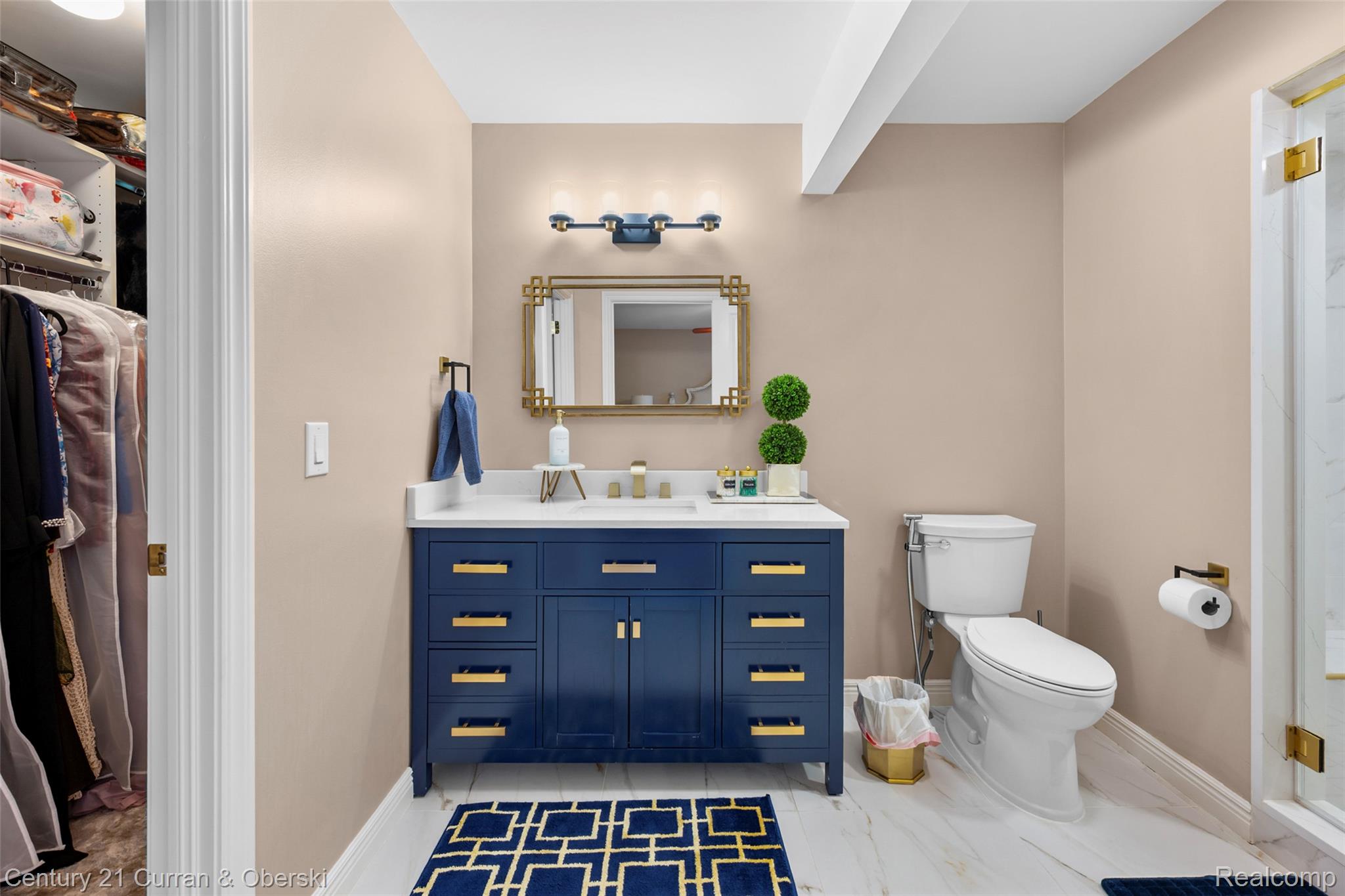 18091 Peninsula Way