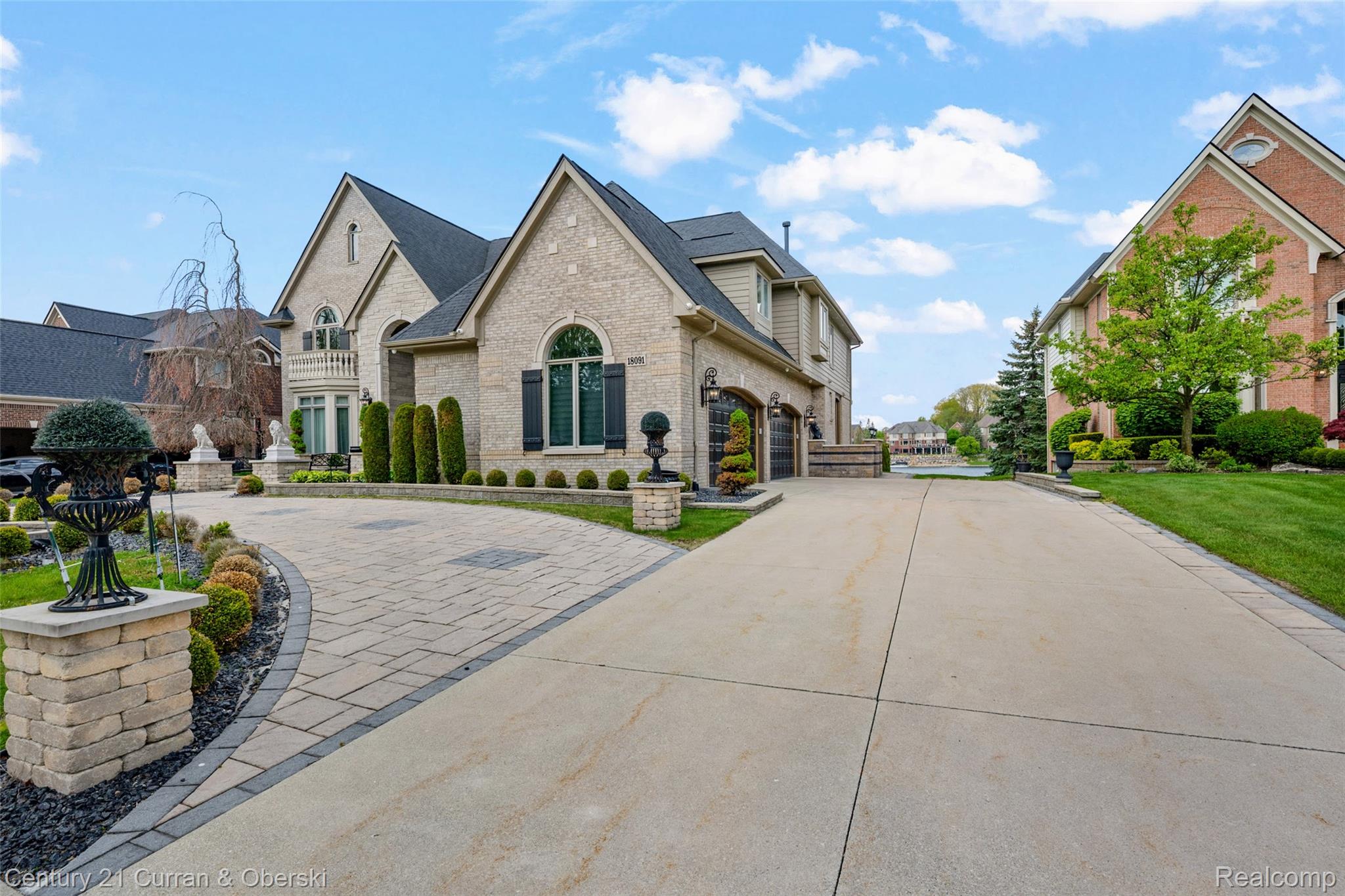 18091 Peninsula Way
