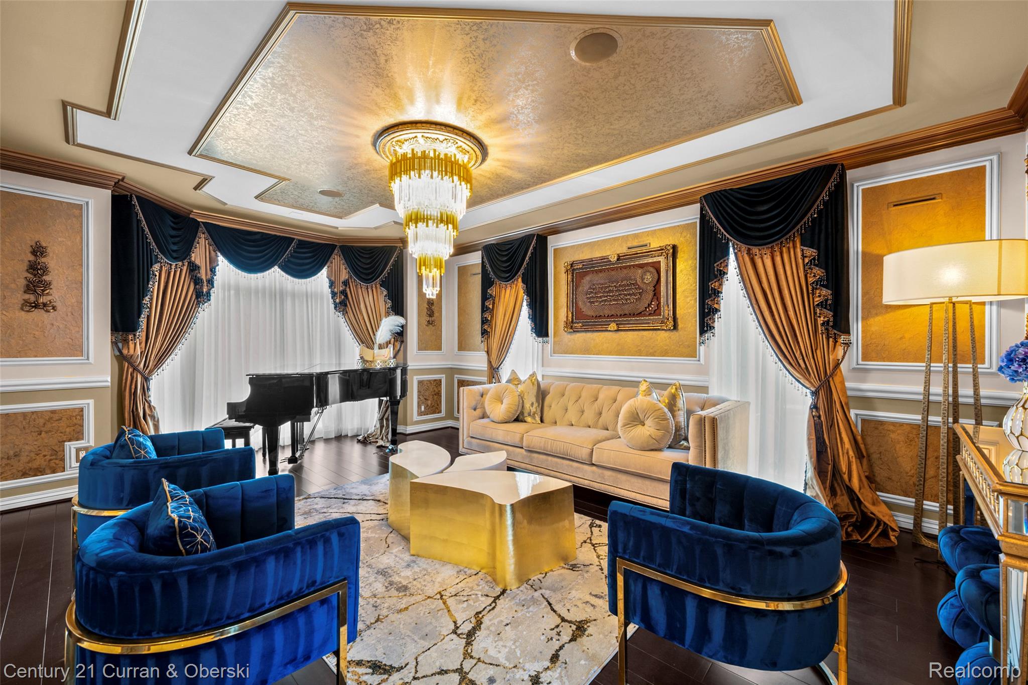 18091 Peninsula Way