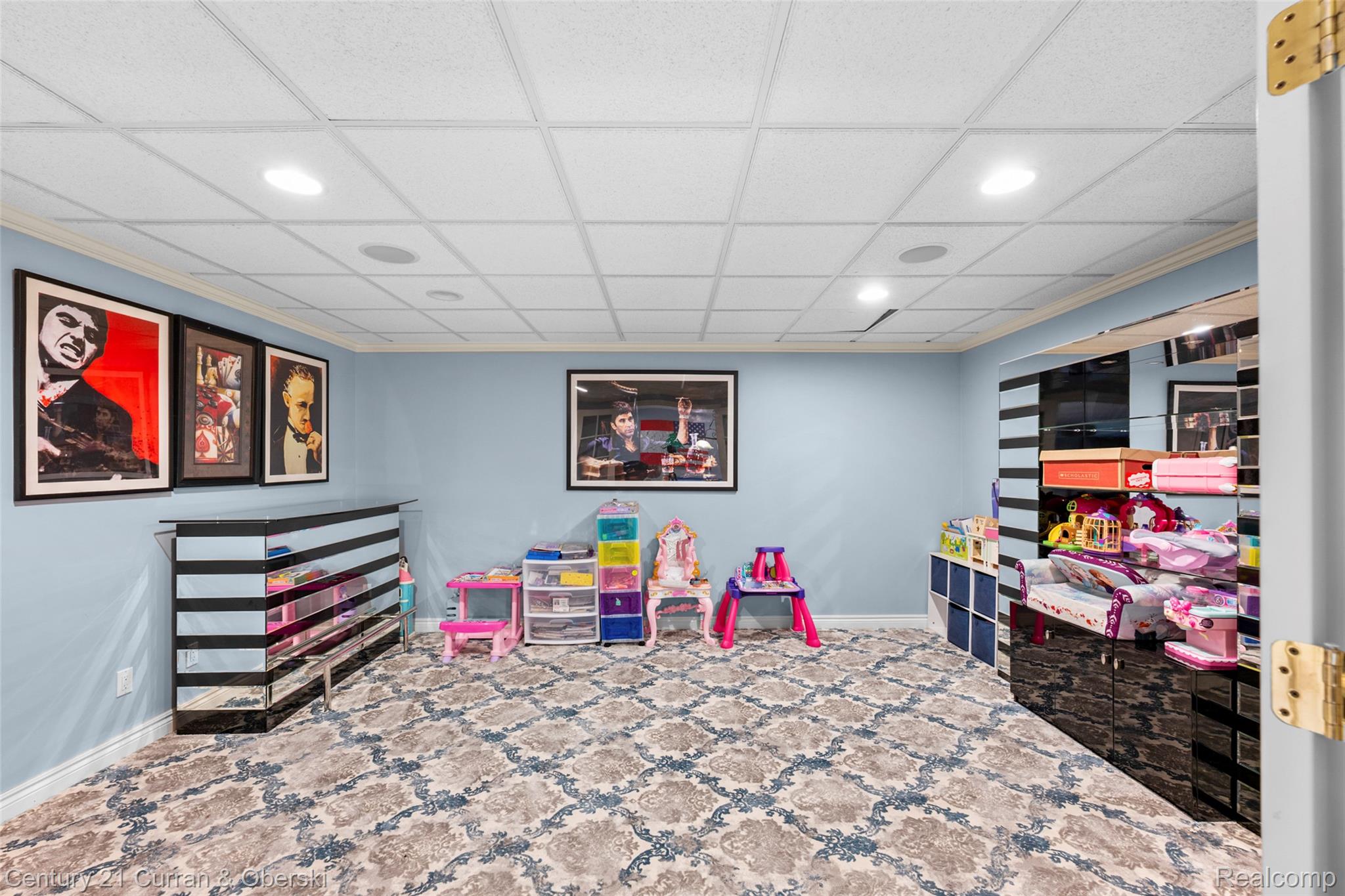 18091 Peninsula Way
