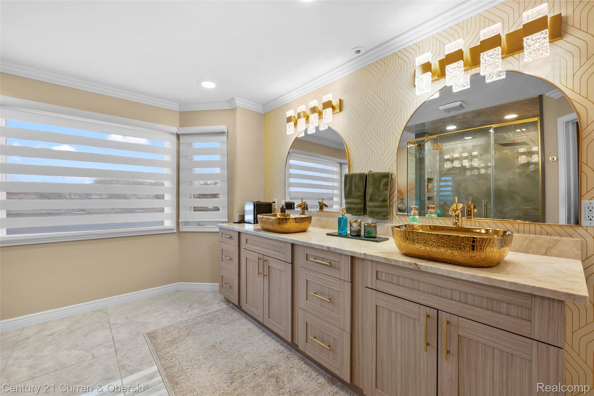 18091 Peninsula Way