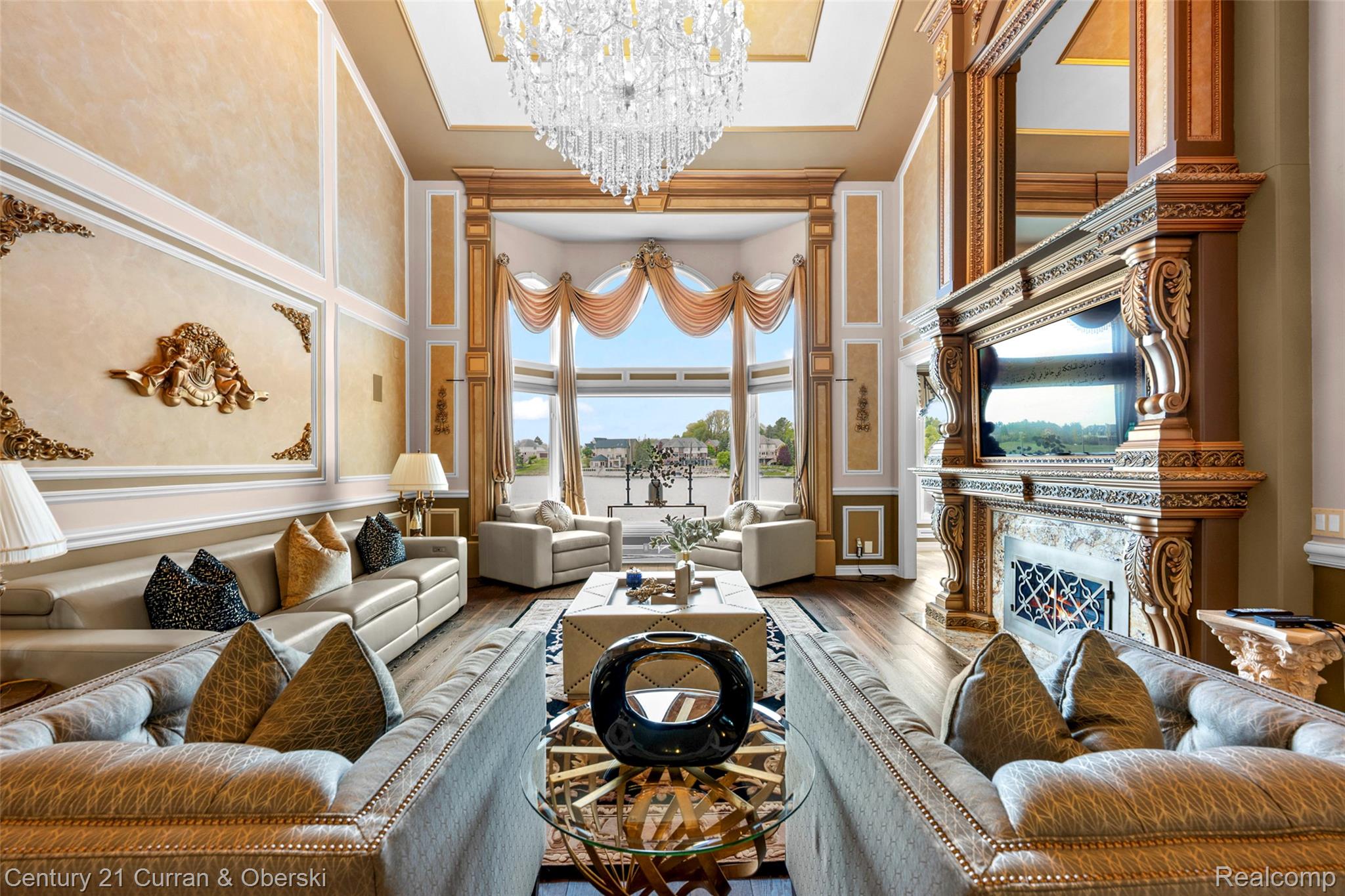 18091 Peninsula Way