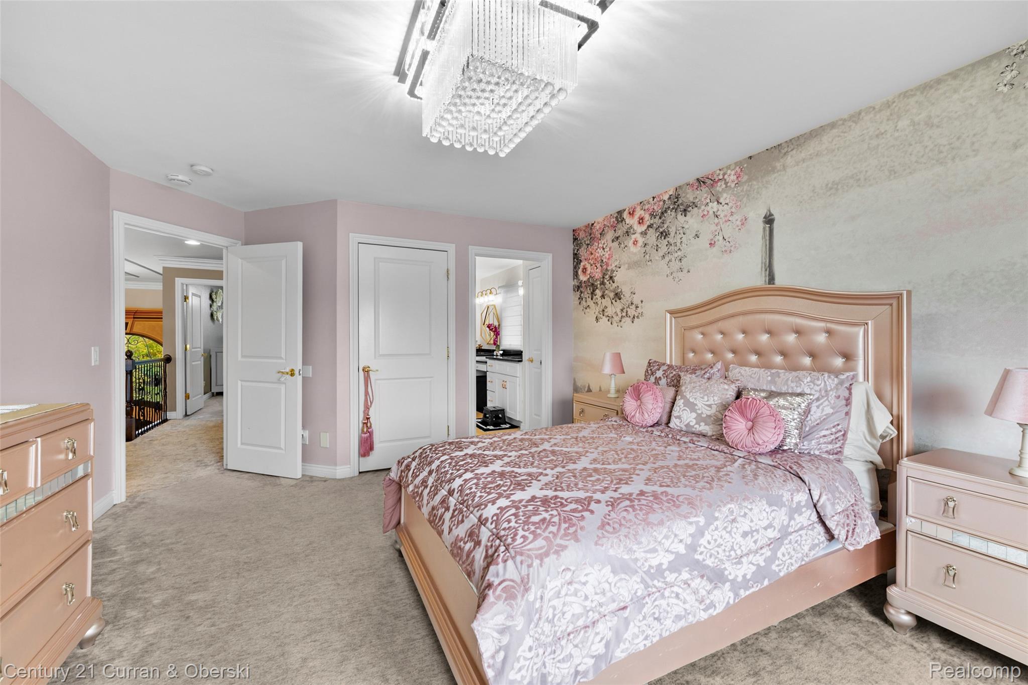 18091 Peninsula Way