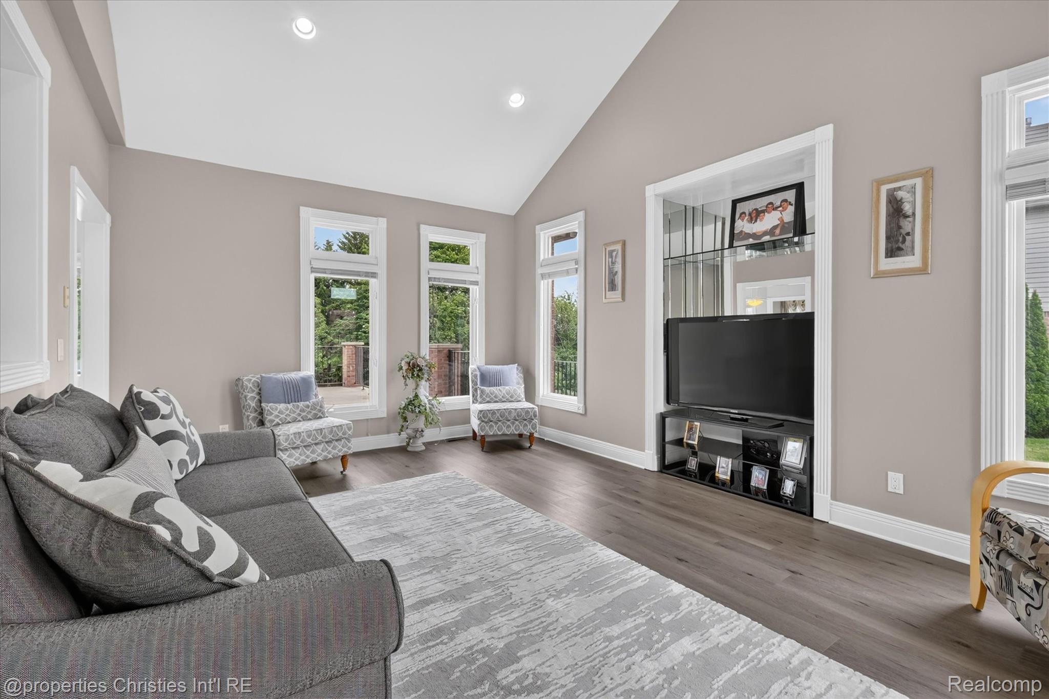 11808 Landers Drive