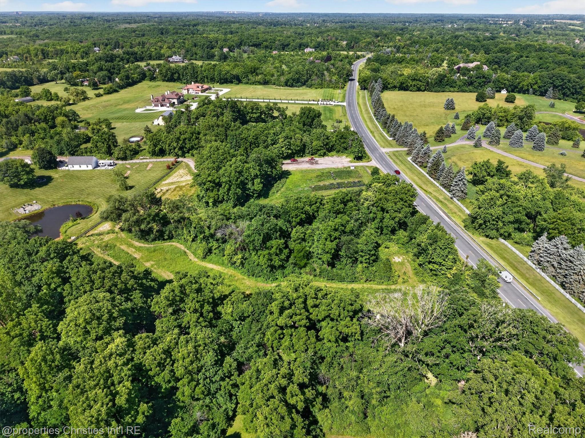 0000 Plymouth Road