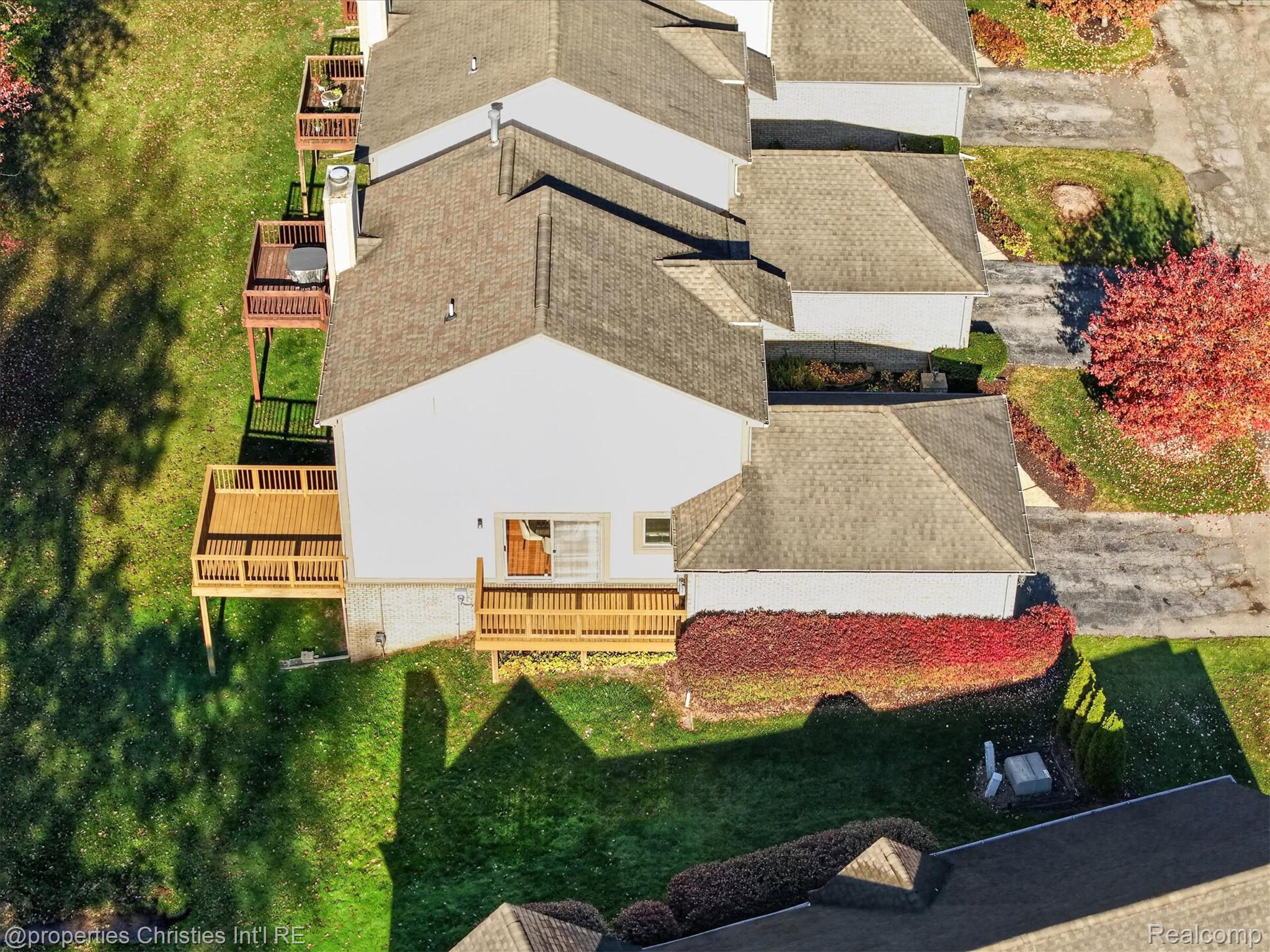 29461 Cove Creek LN