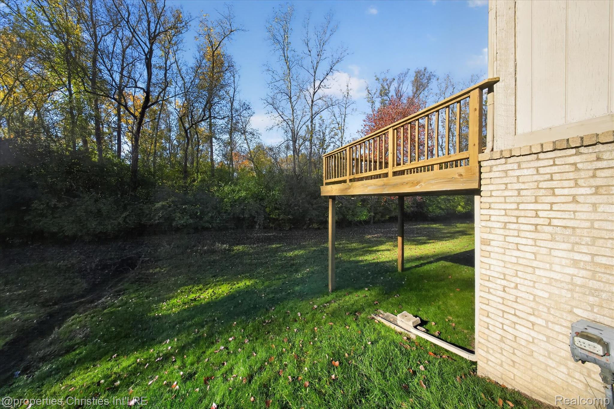 29461 Cove Creek LN